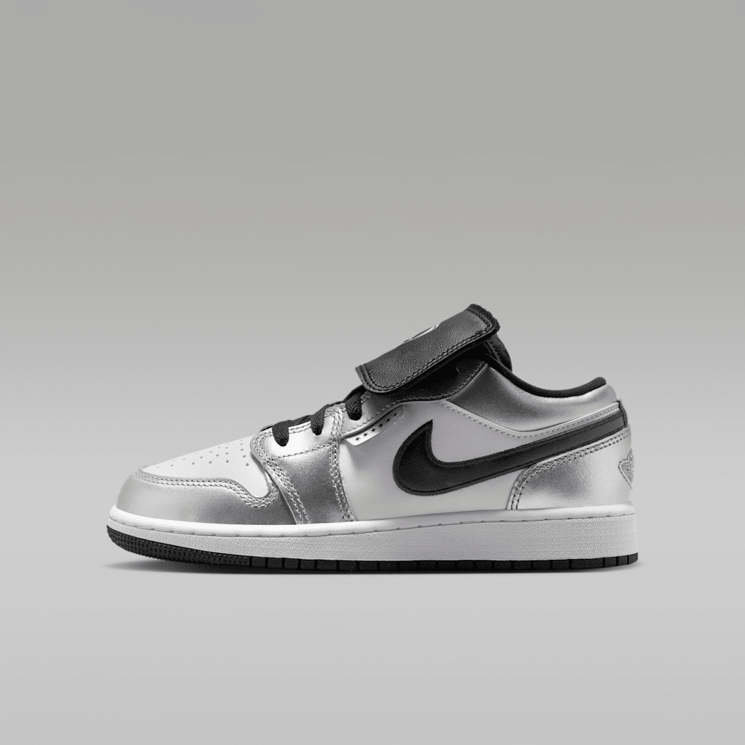White/White/Metallic Silver/Black