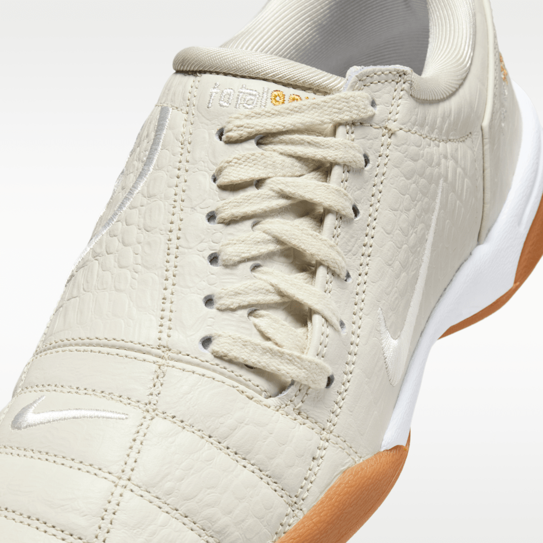 Light Bone/White/Gum Medium Brown/Sail