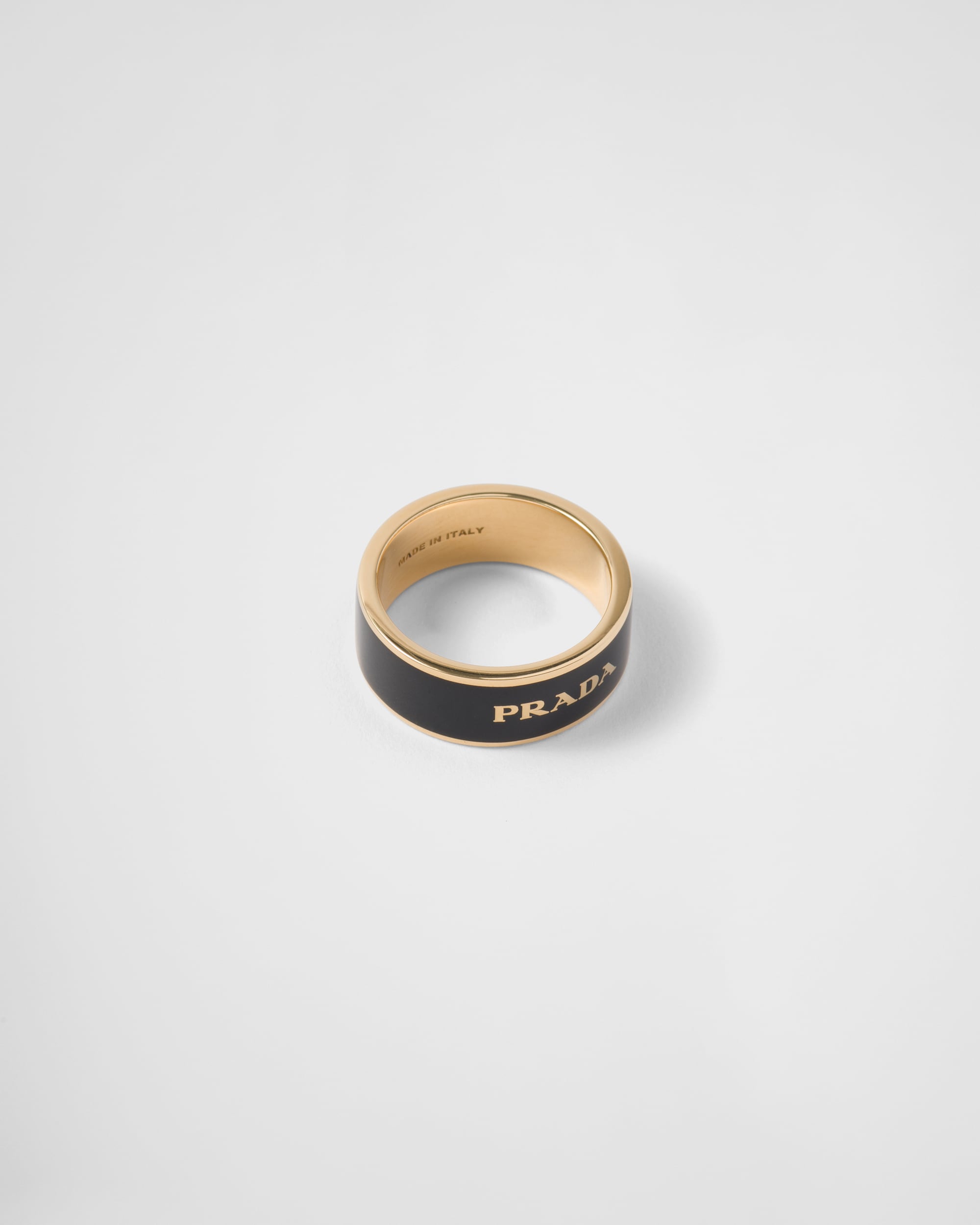 Negro/Dorado
