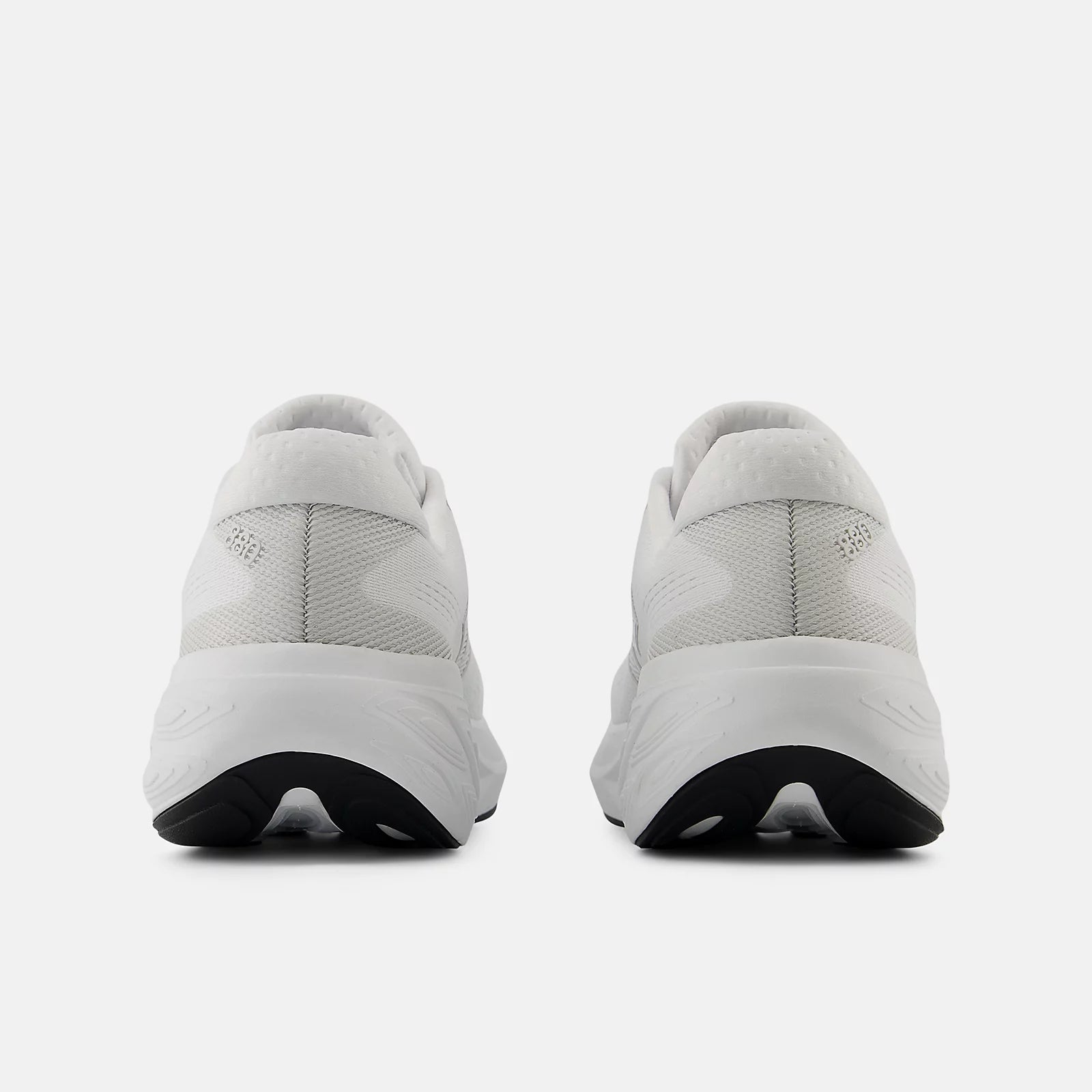 Nb 103 White With Sea Salt And Black