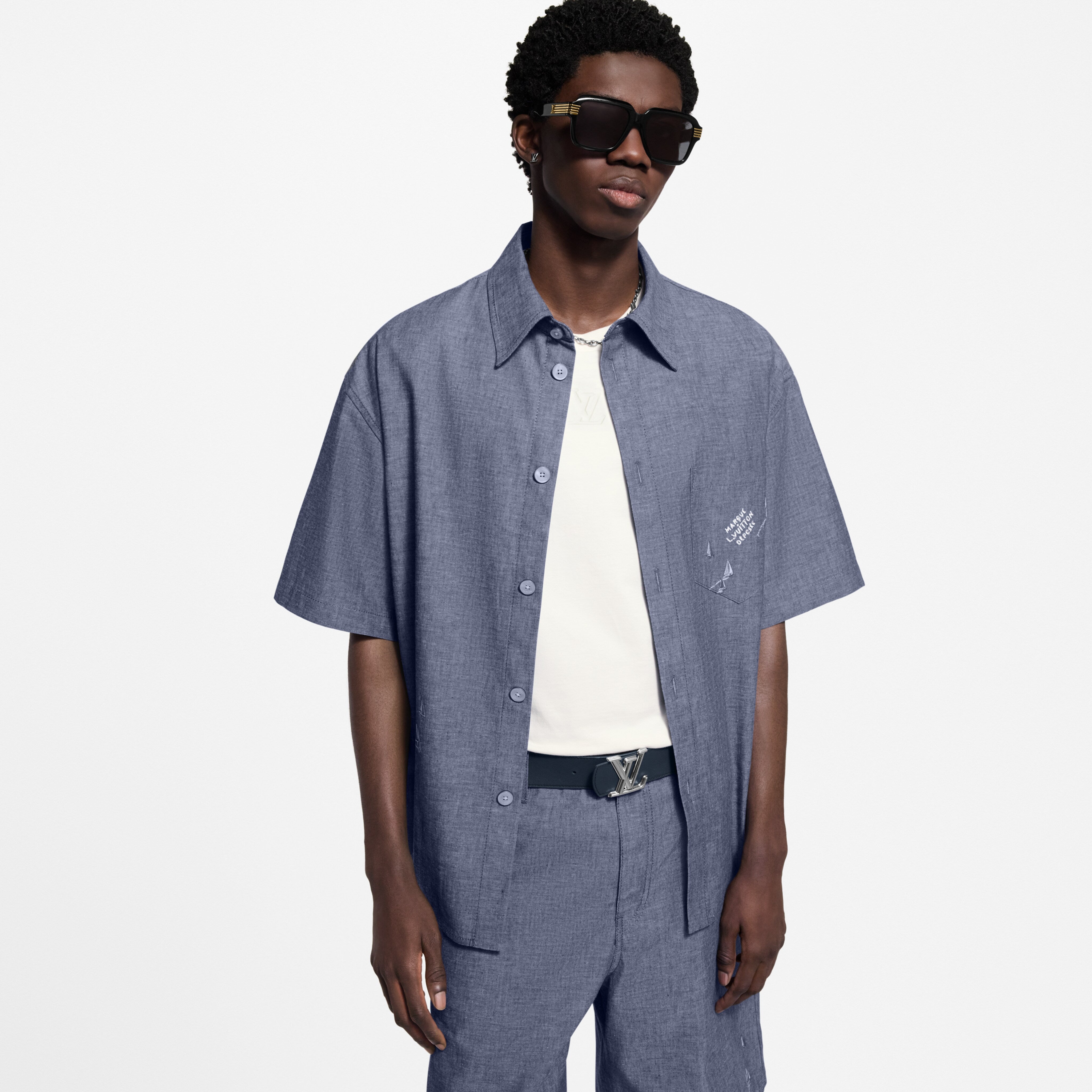 Azul