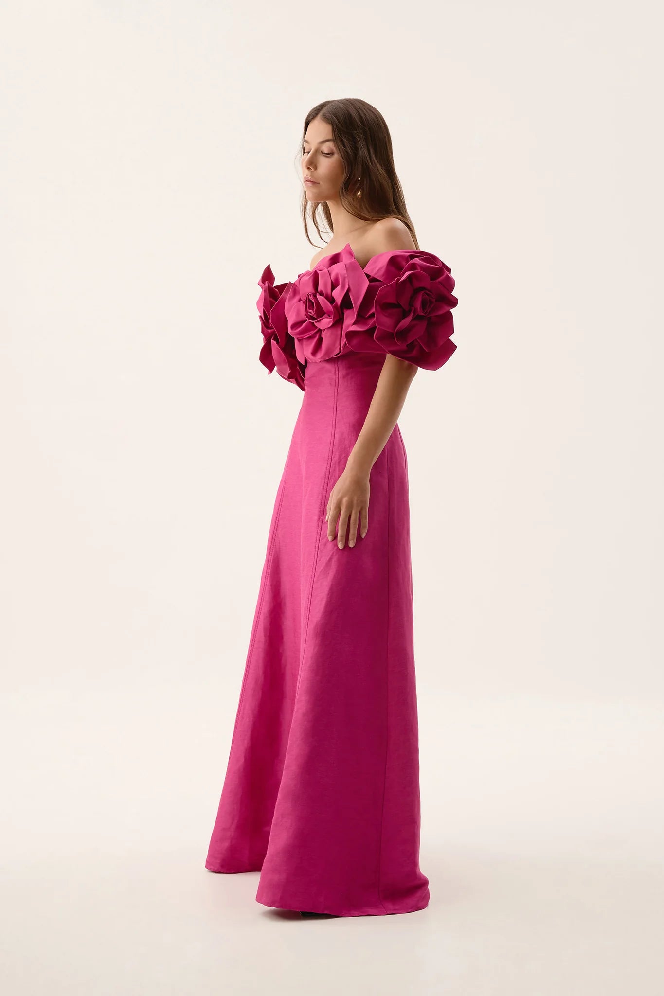 MAGENTA