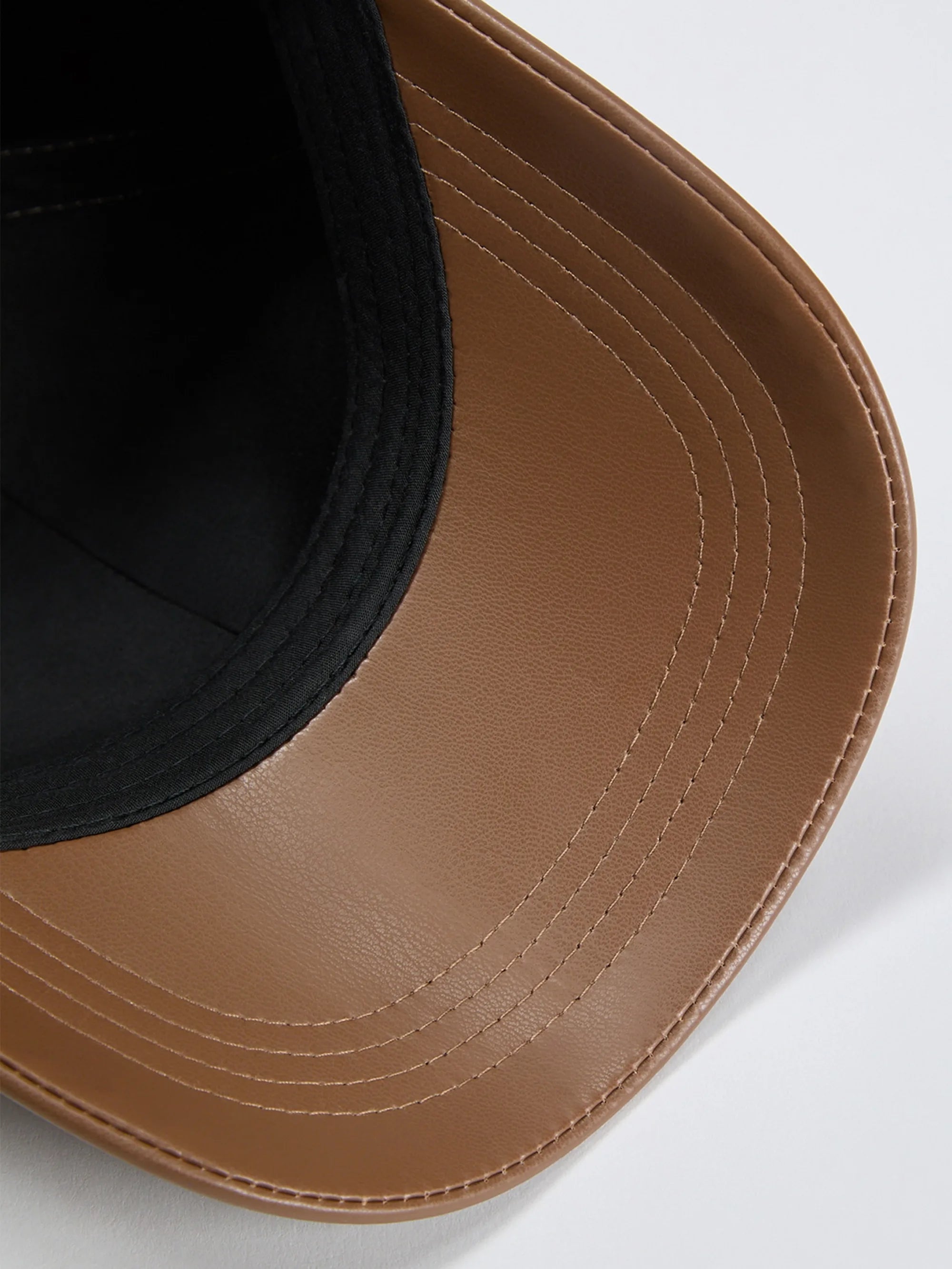 4G Canvas Jacq Velvet Tau