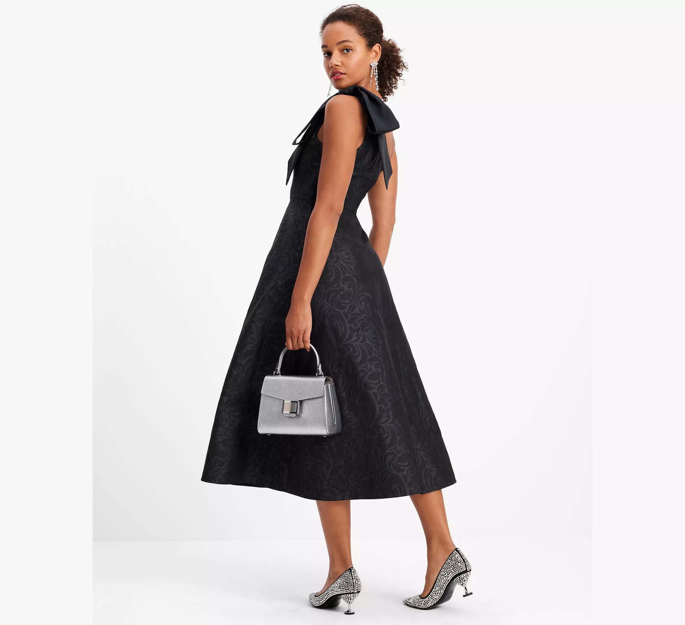 Black Tonal