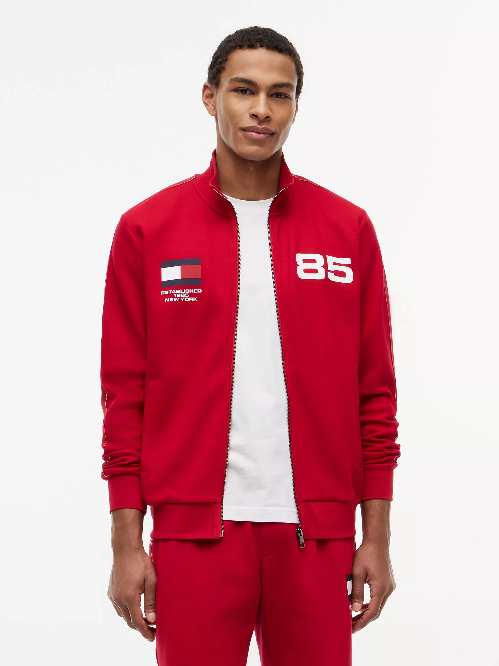 Medium Red