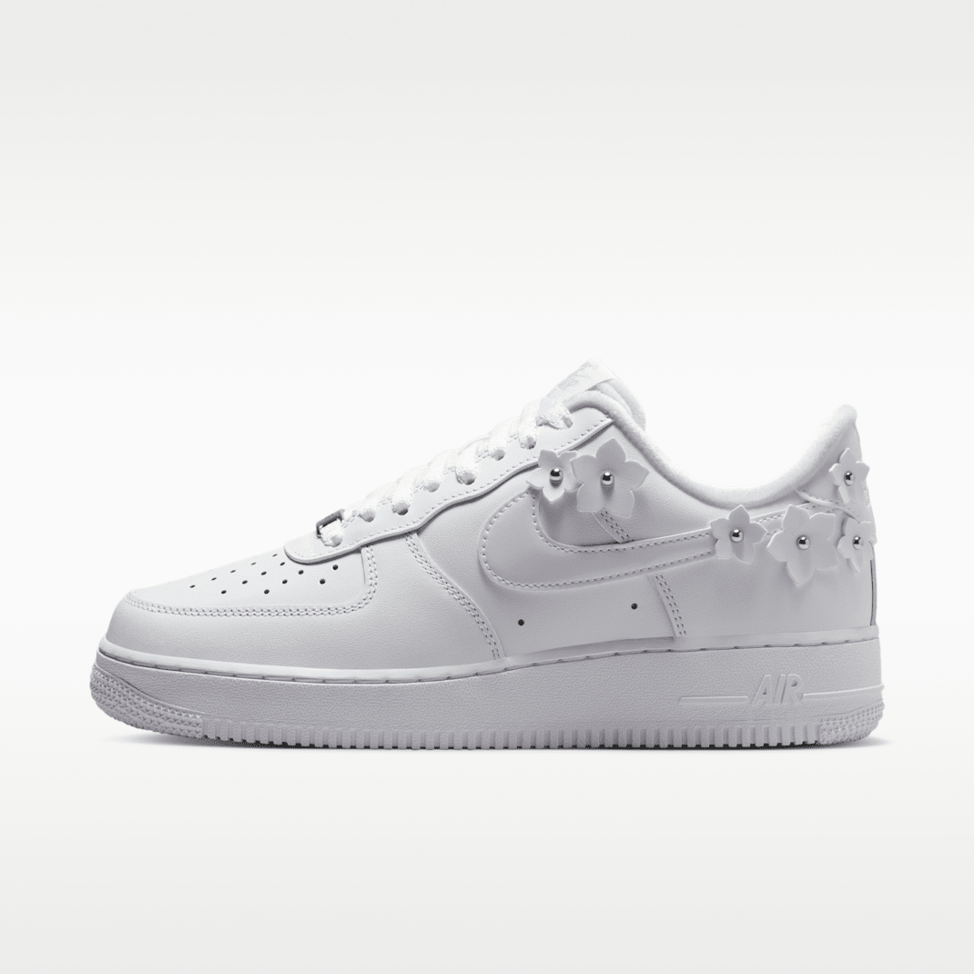 White/Wolf Grey/Metallic Silver/White