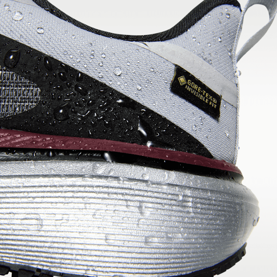 Light Smoke Grey/Pink Smoke/Metallic Silver/Mystic Dates
