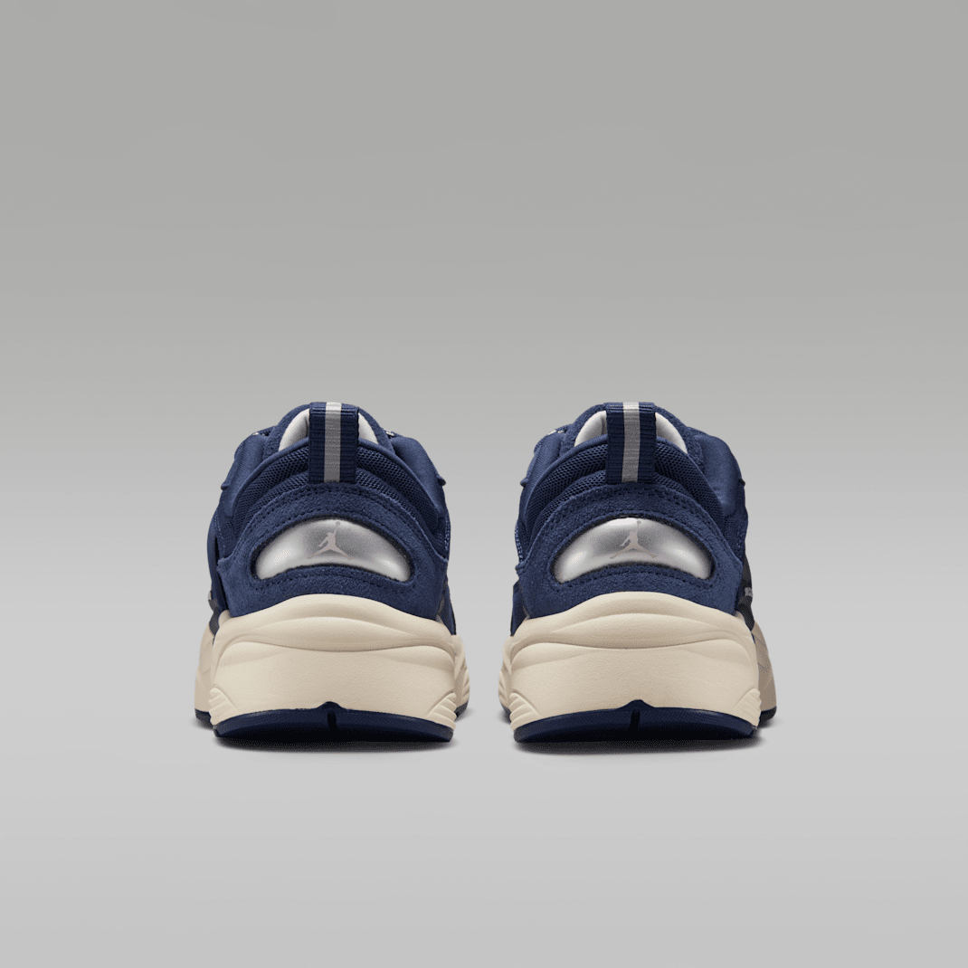 Midnight Navy/Thunder Blue/Light Orewood Brown/Pink Foam