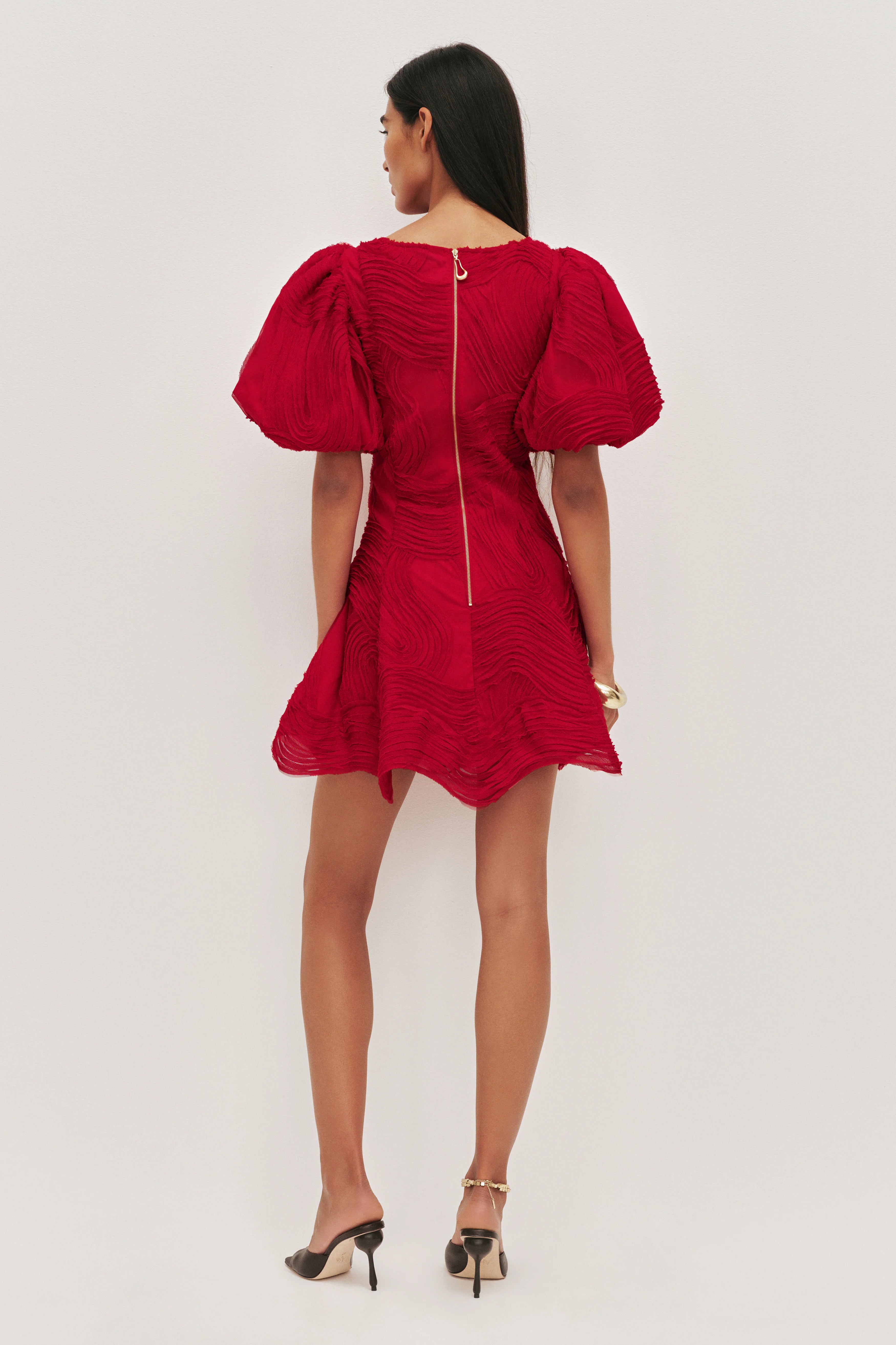 SCARLET RED