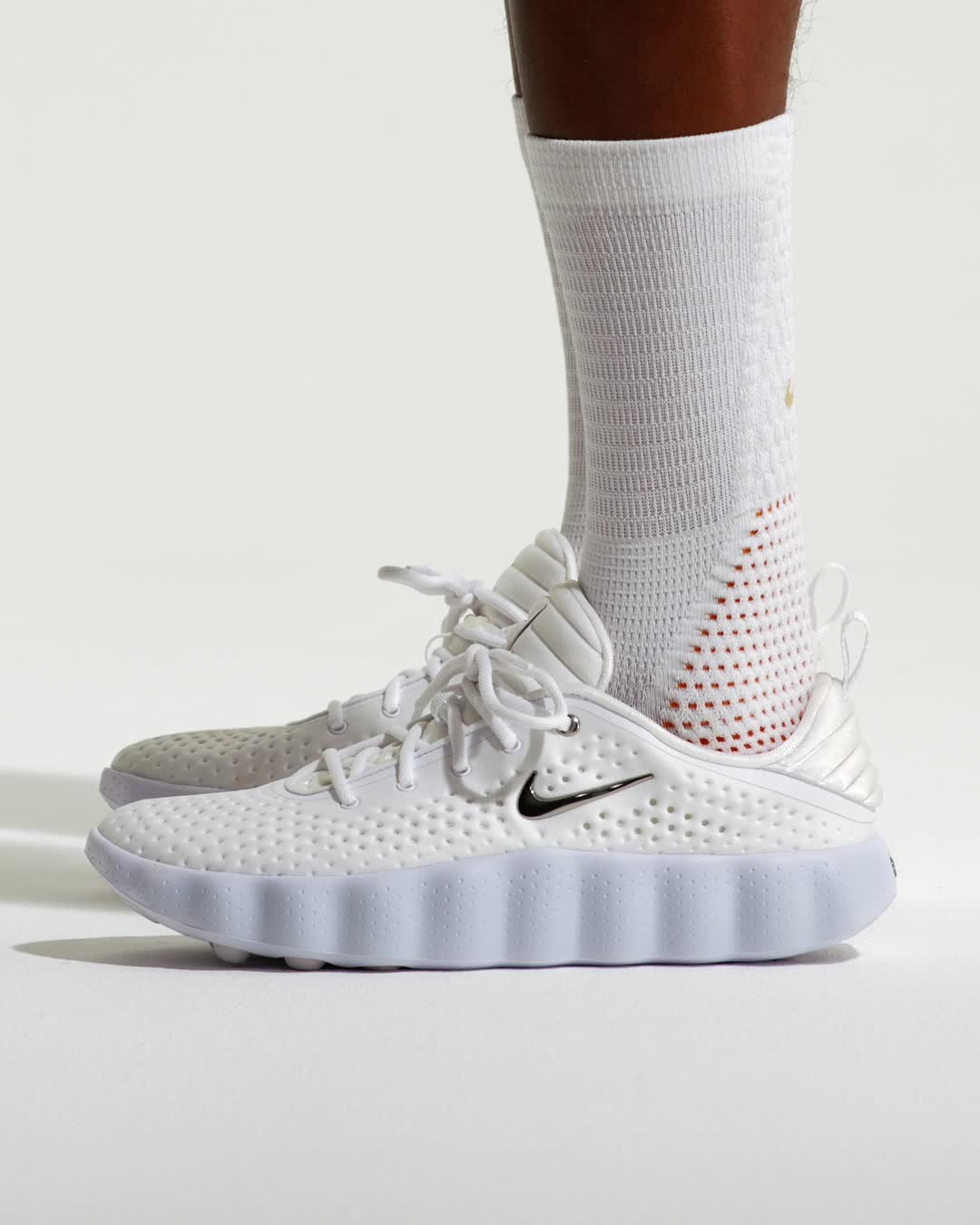 White/Vast Grey/Anthracite/Metallic Silver