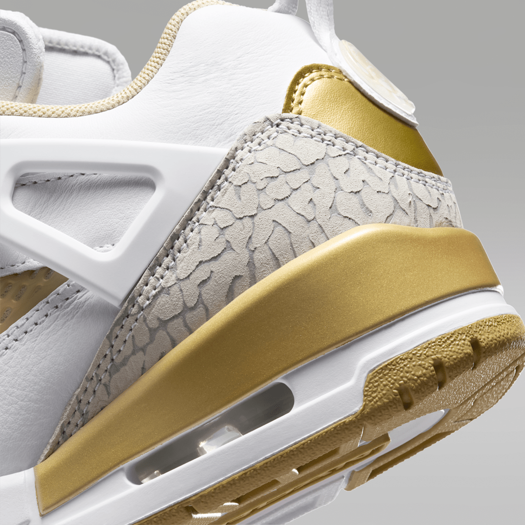White/Neutral Grey/Team Gold/Metallic Gold