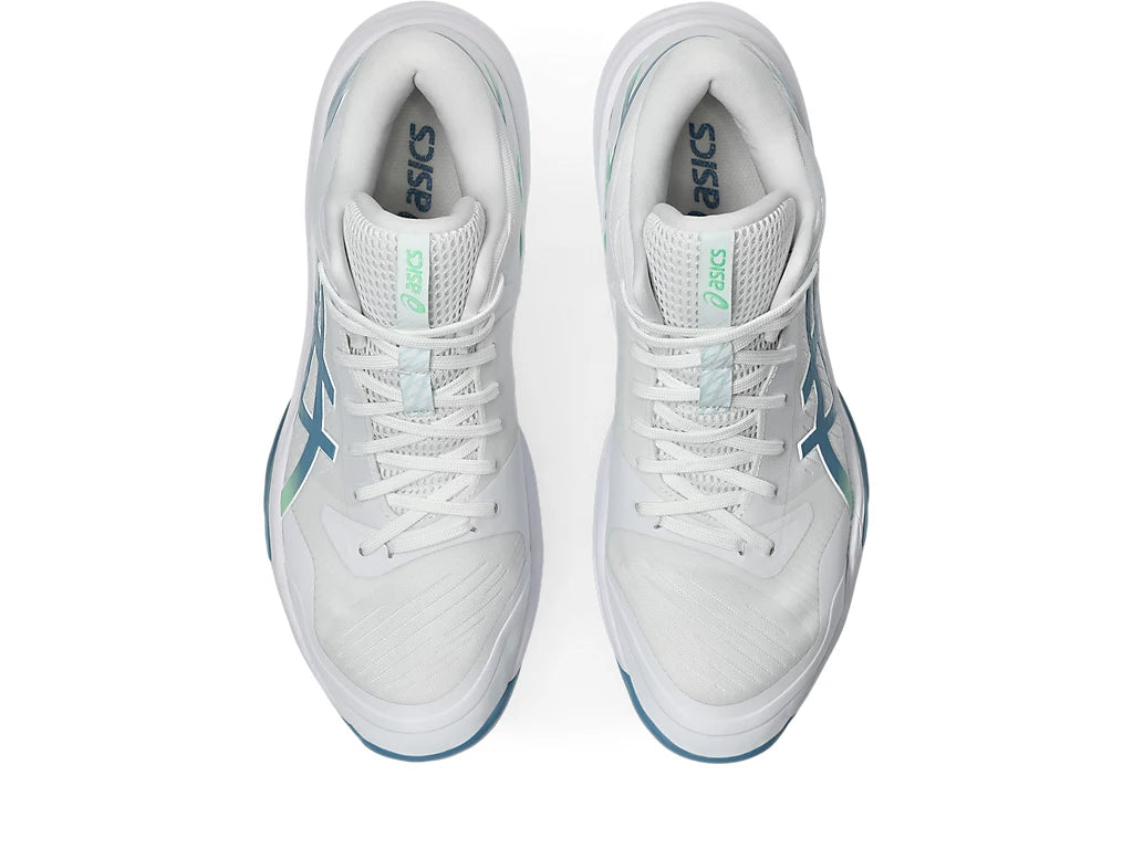 White/Saba Blue
