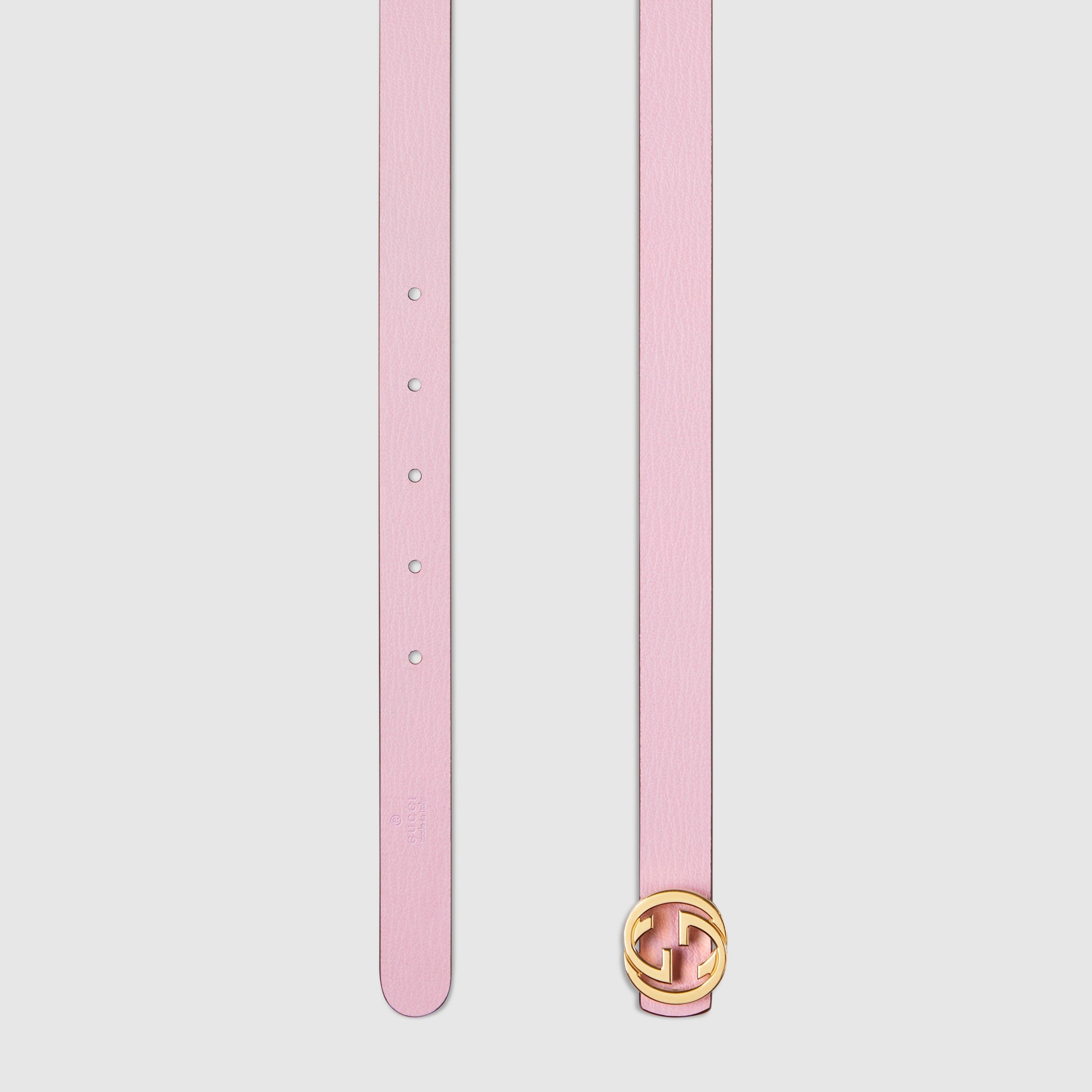 piel rosa y marrón topo