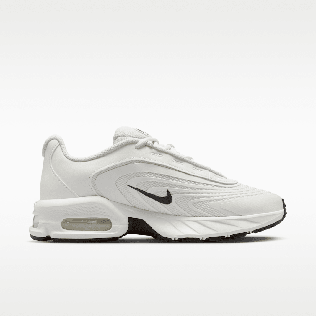 Summit White/Black
