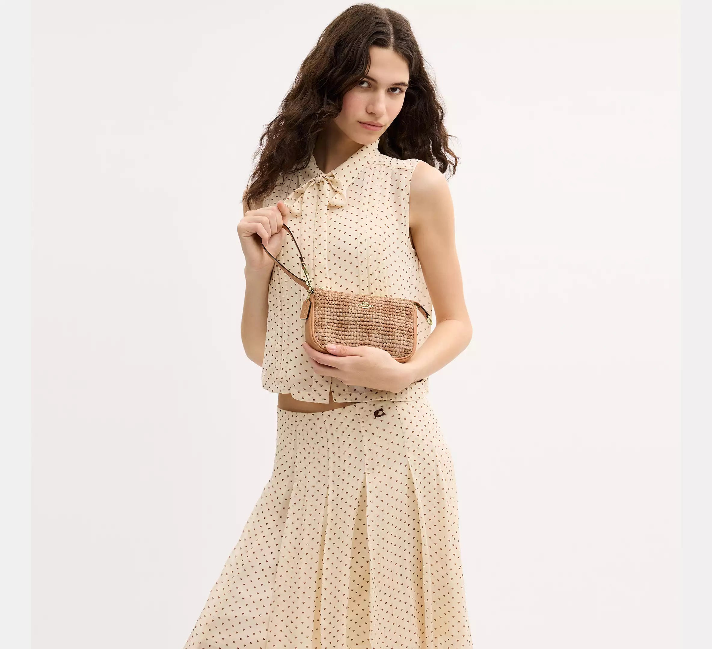 Gold/Tan