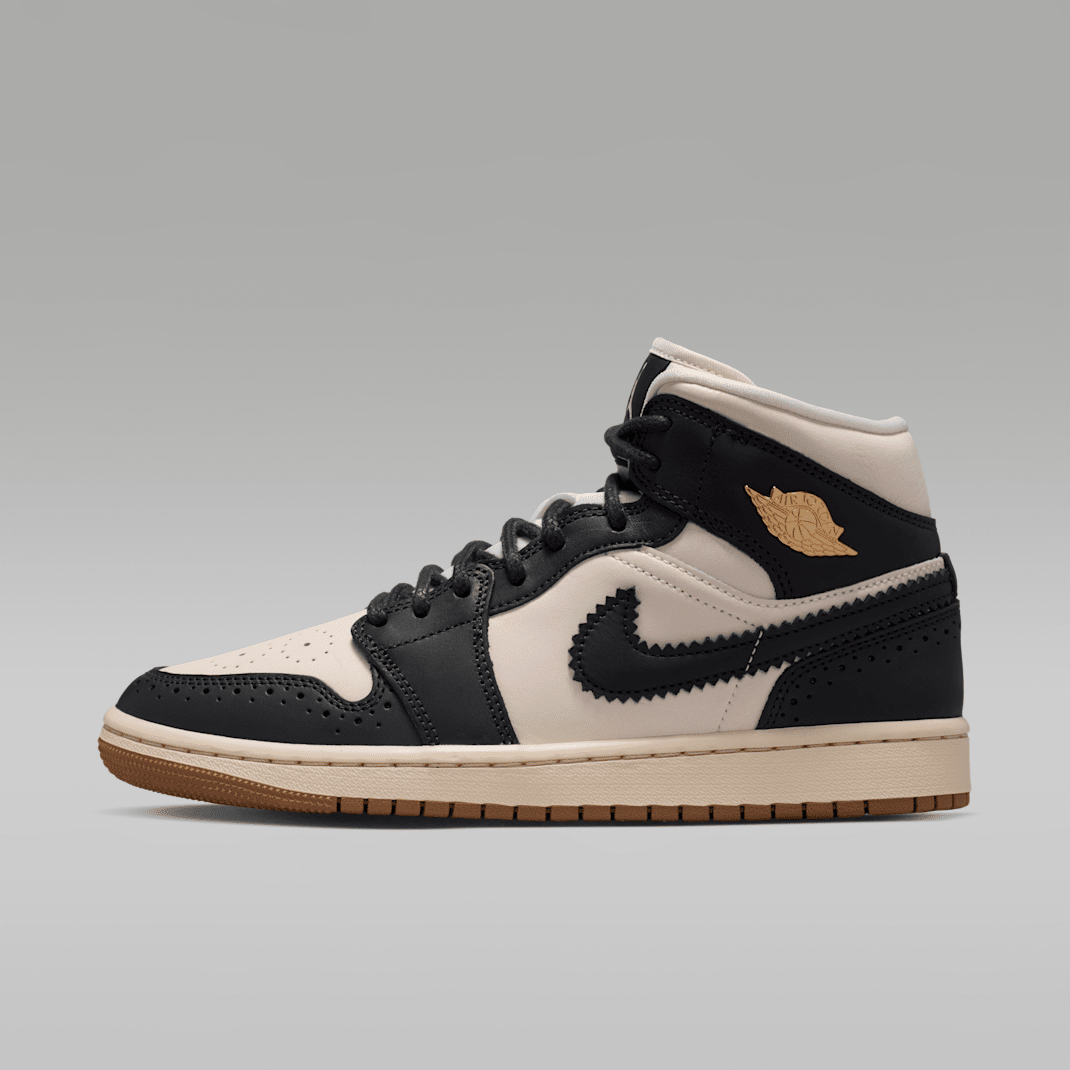 Off Noir/Chalk/Pearl White/Chalk