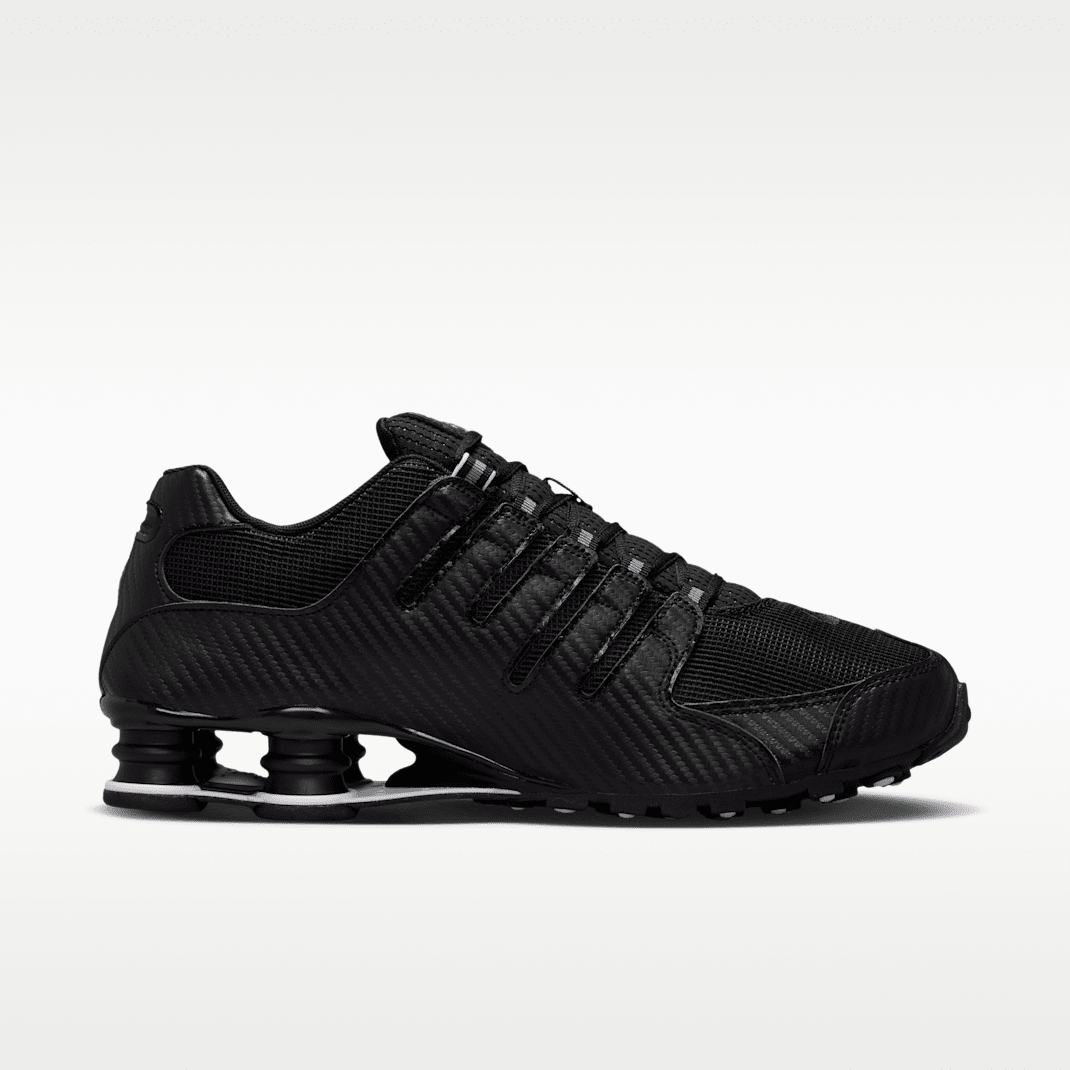 Black/White/Black