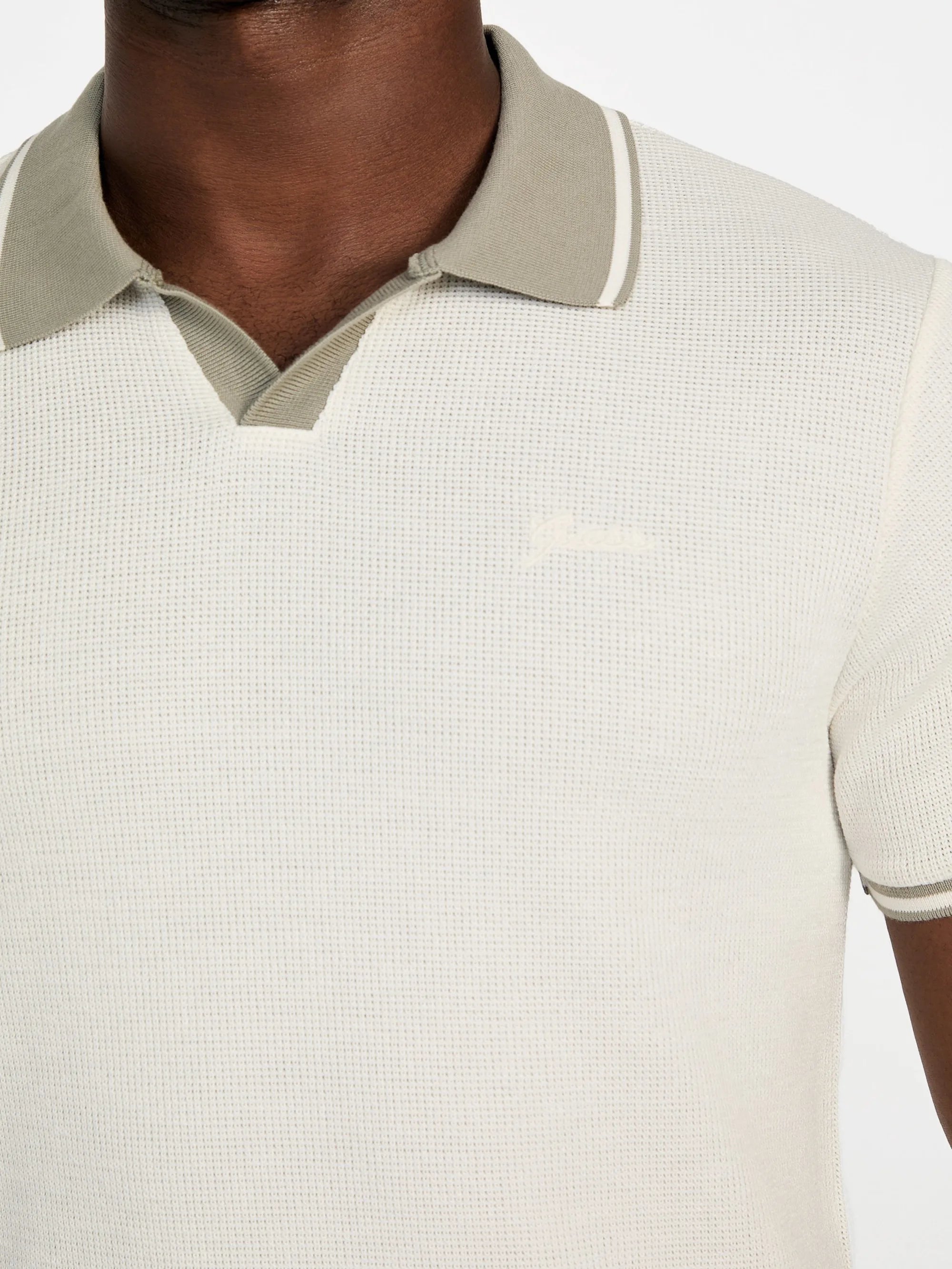 Dove White