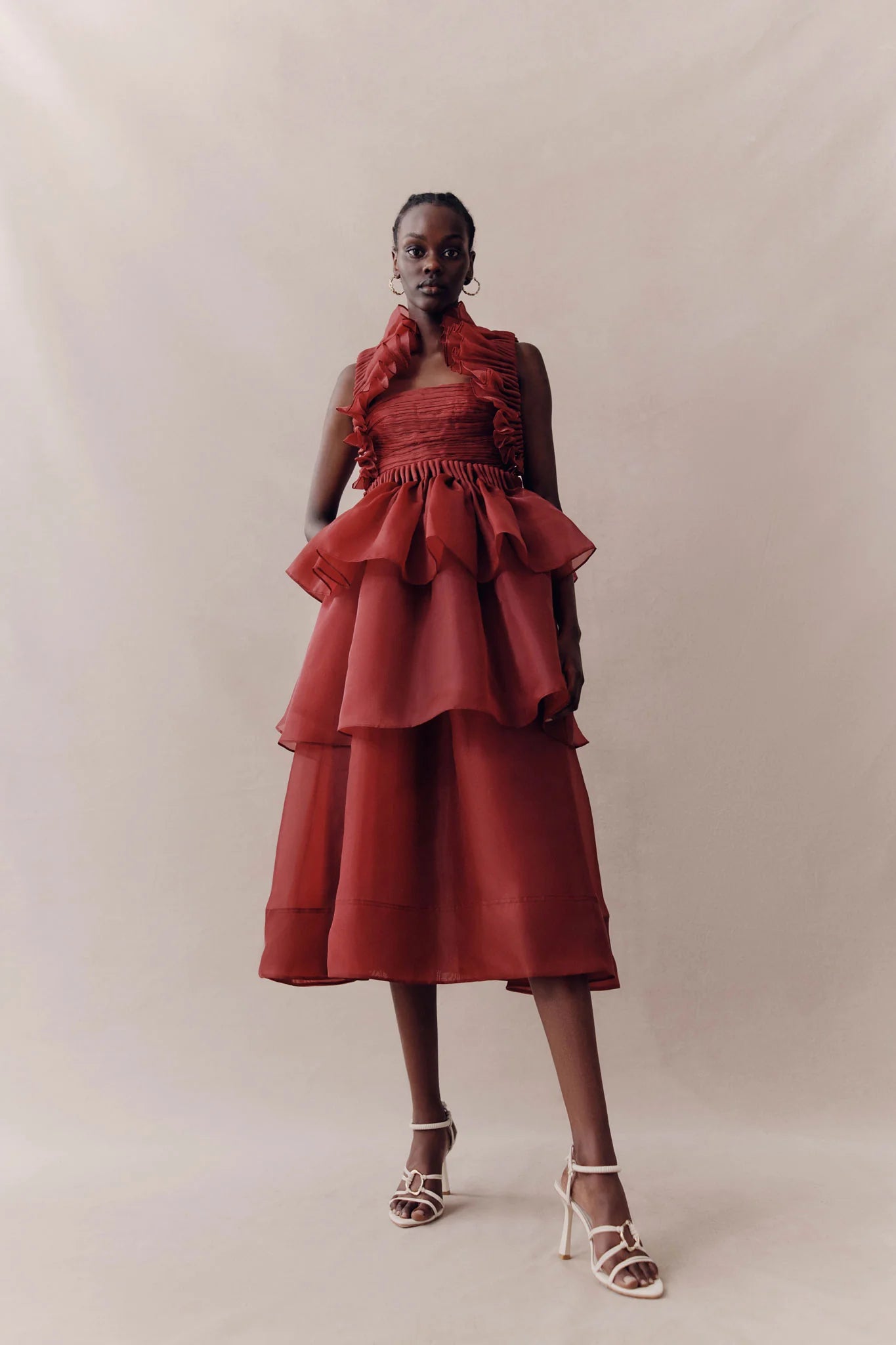 MAHOGANY RED