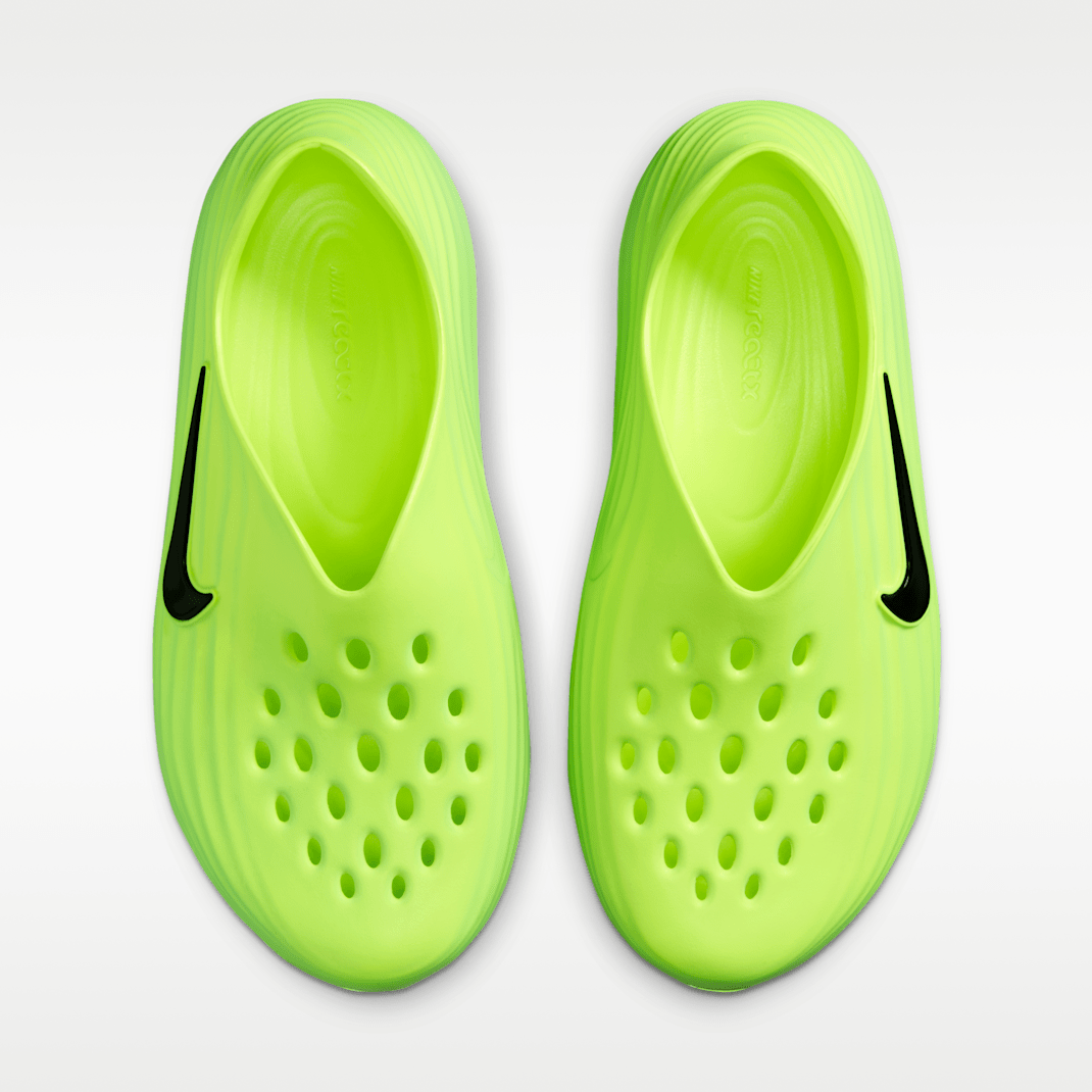 Green Strike/Volt/Black