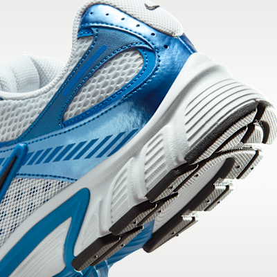 Pure Platinum/Brilliant Blue/Black