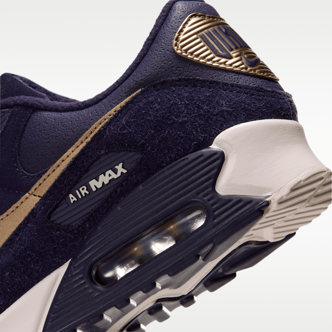 Purple Dynasty/Pale Ivory/Metallic Gold