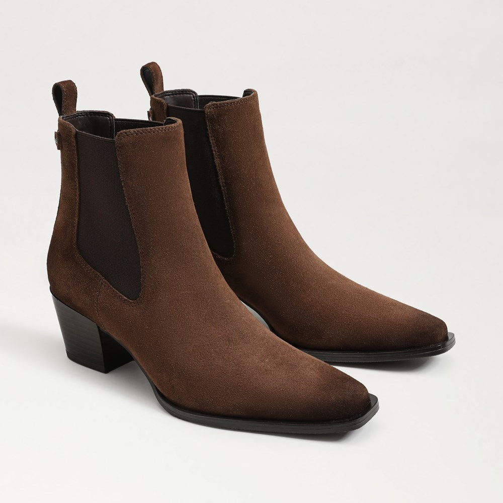 Mustang Brown Suede