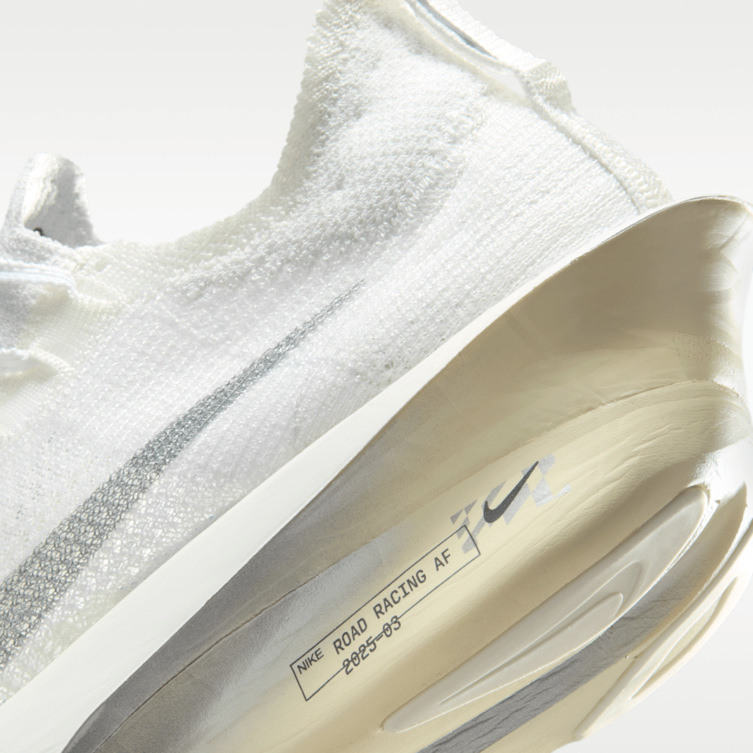Platinum Tint/Grey Fog/Iron Grey/Metallic Silver