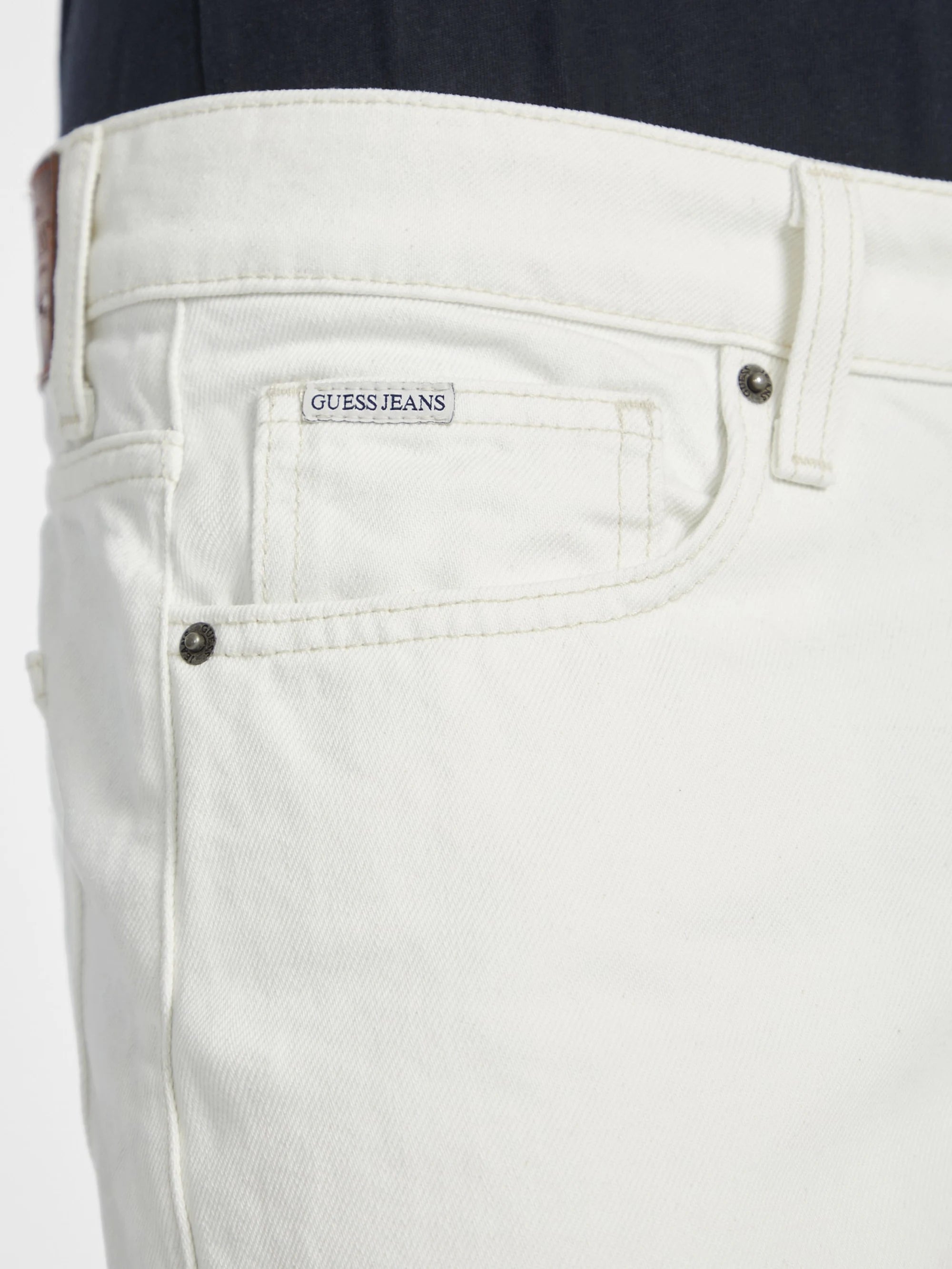 Gj Bull White