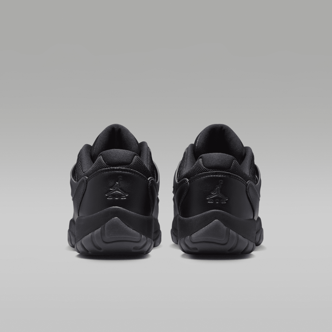 Black/Dark Smoke Grey 2