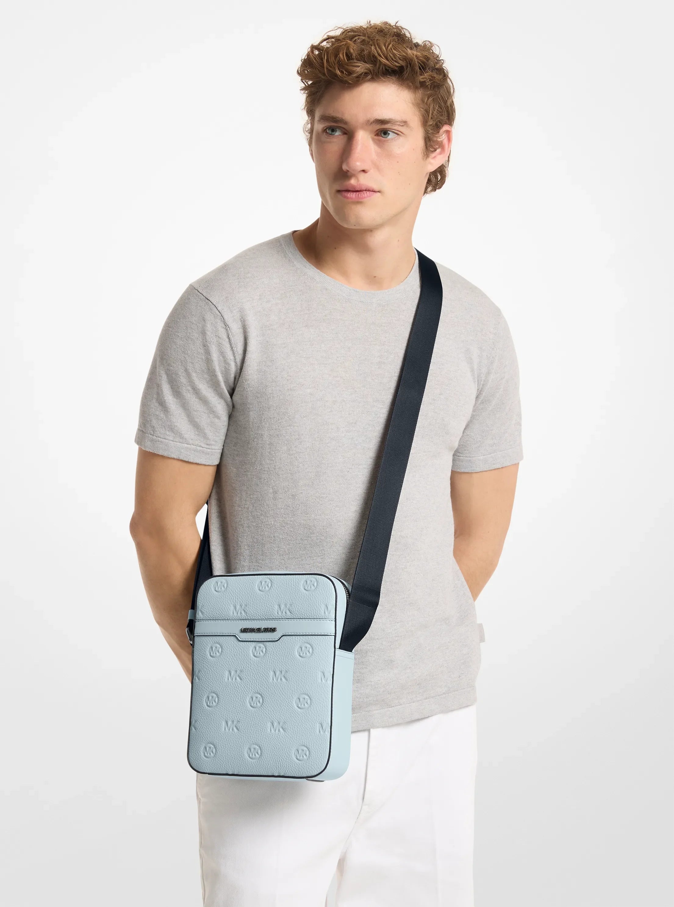 PALE OCEAN