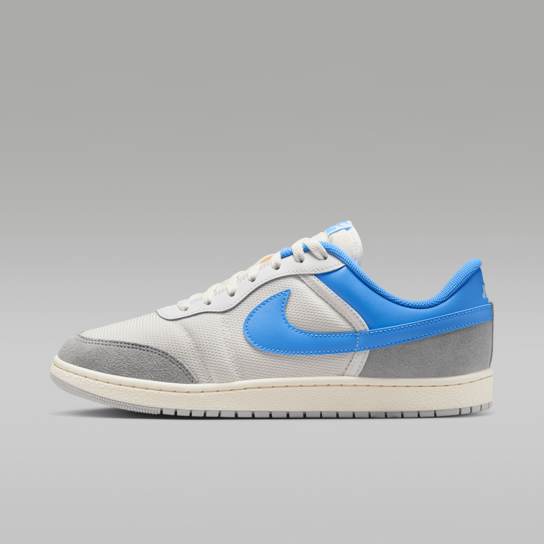 Summit White/Light Smoke Grey/Sail/University Blue