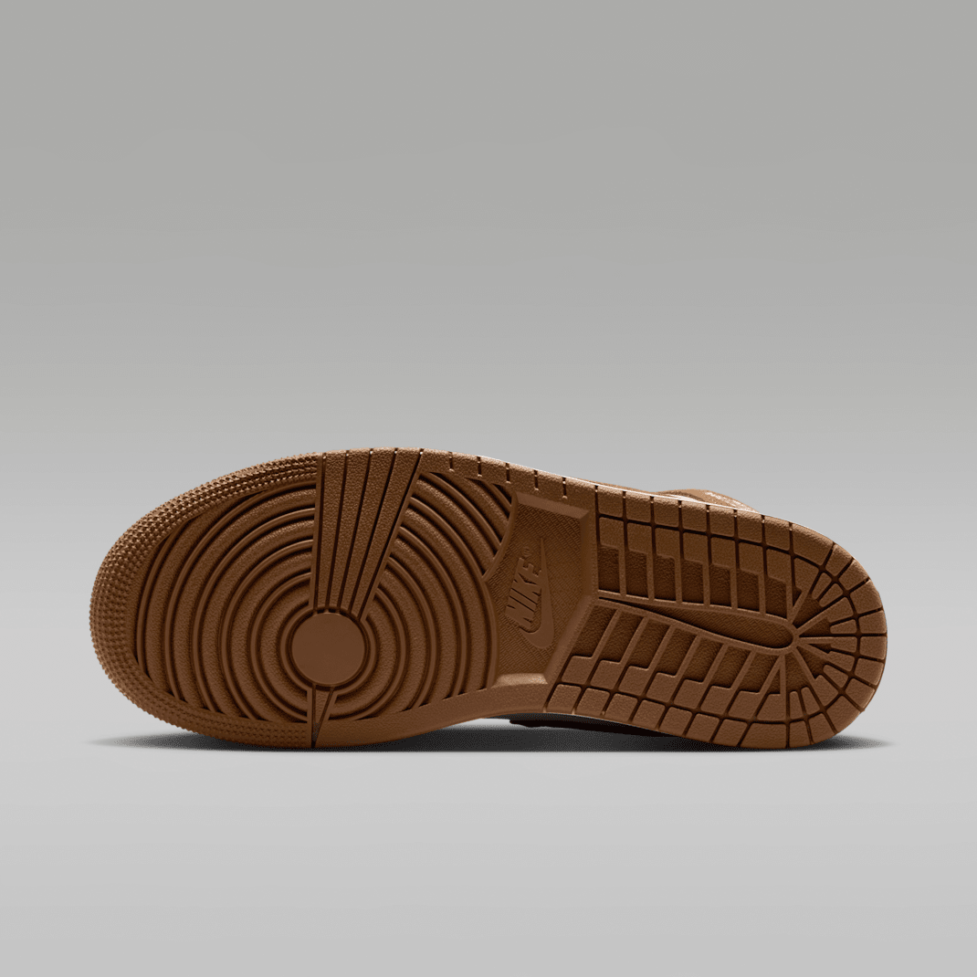 Light British Tan/Chalk