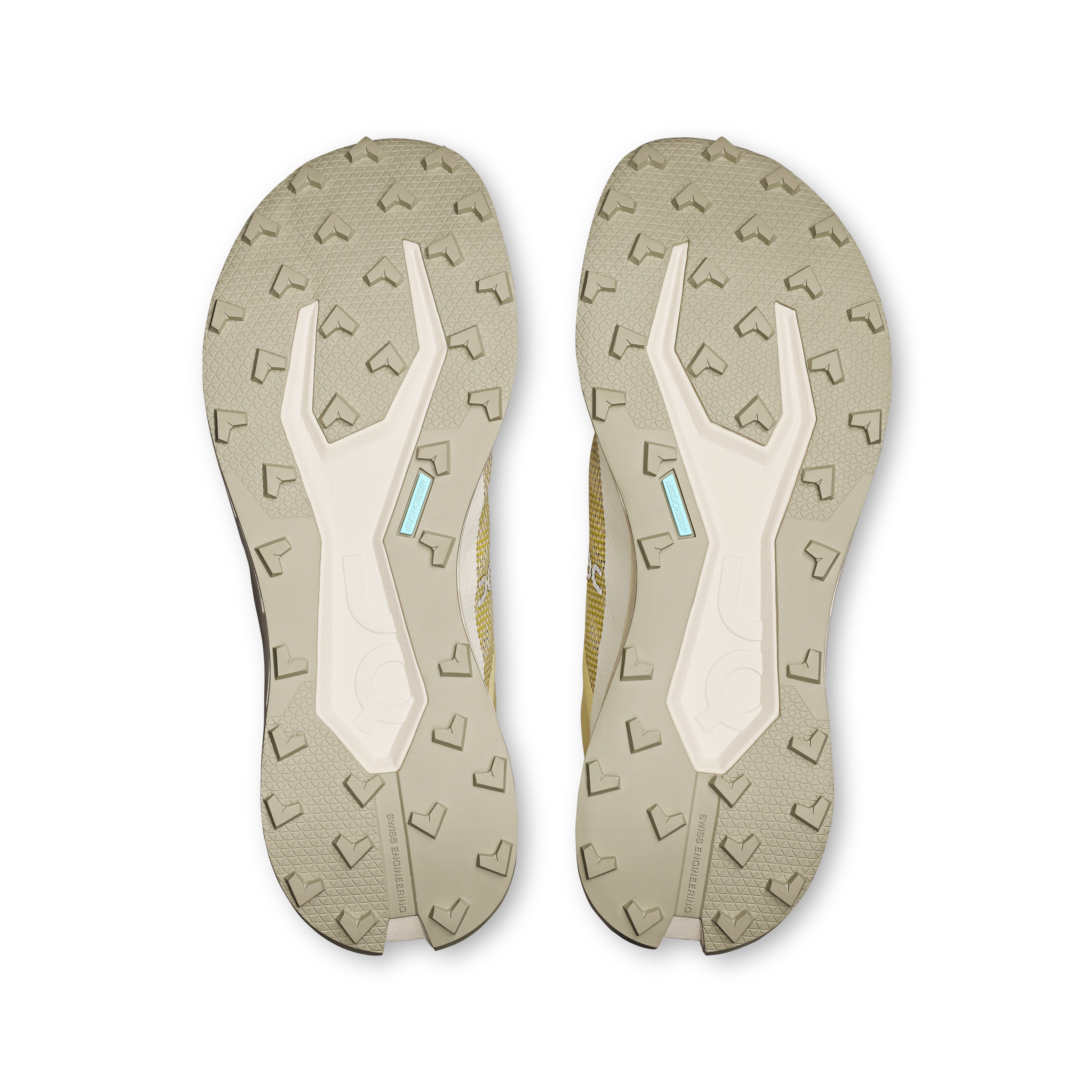 Pelican | White