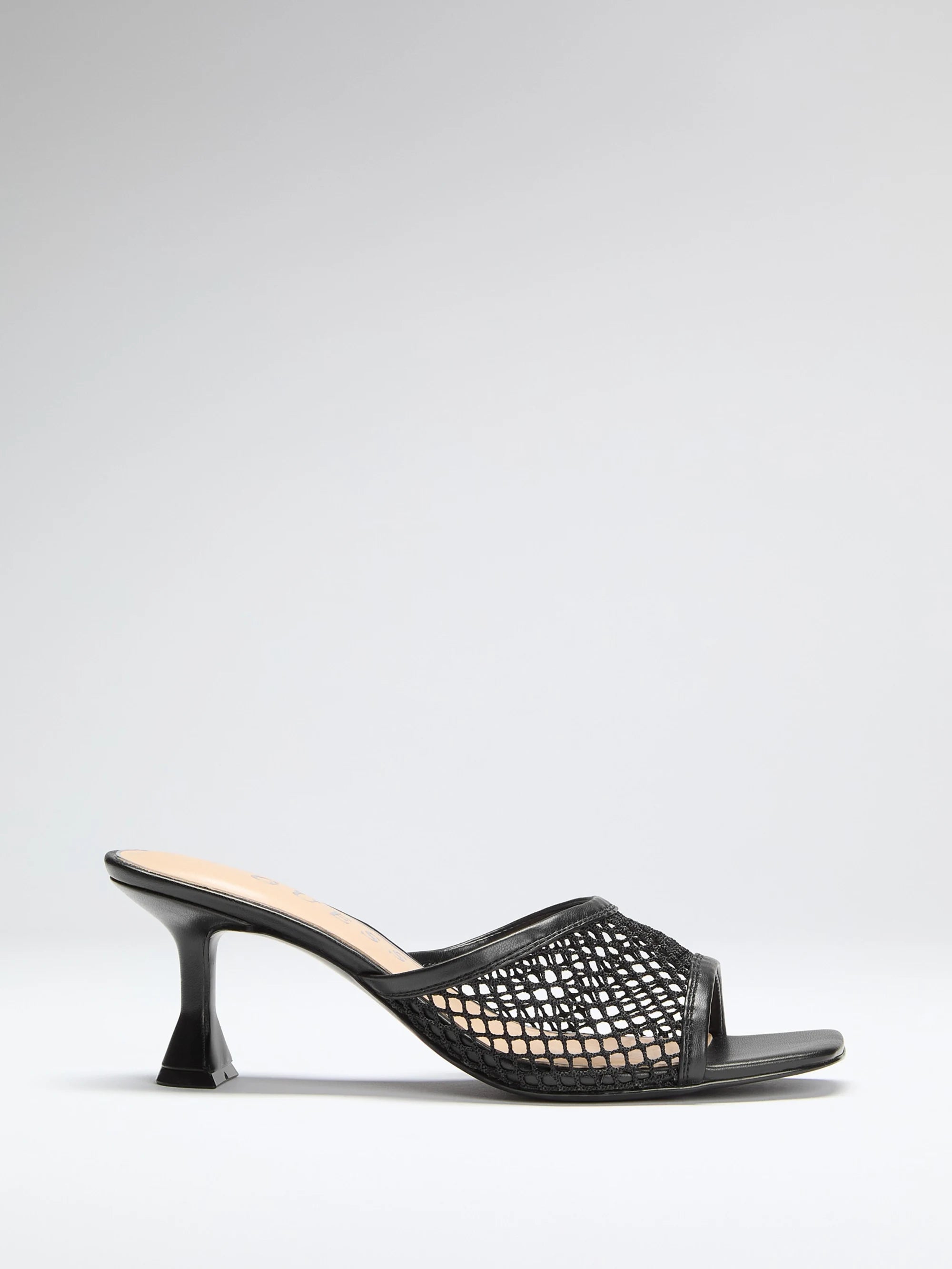 Black 001