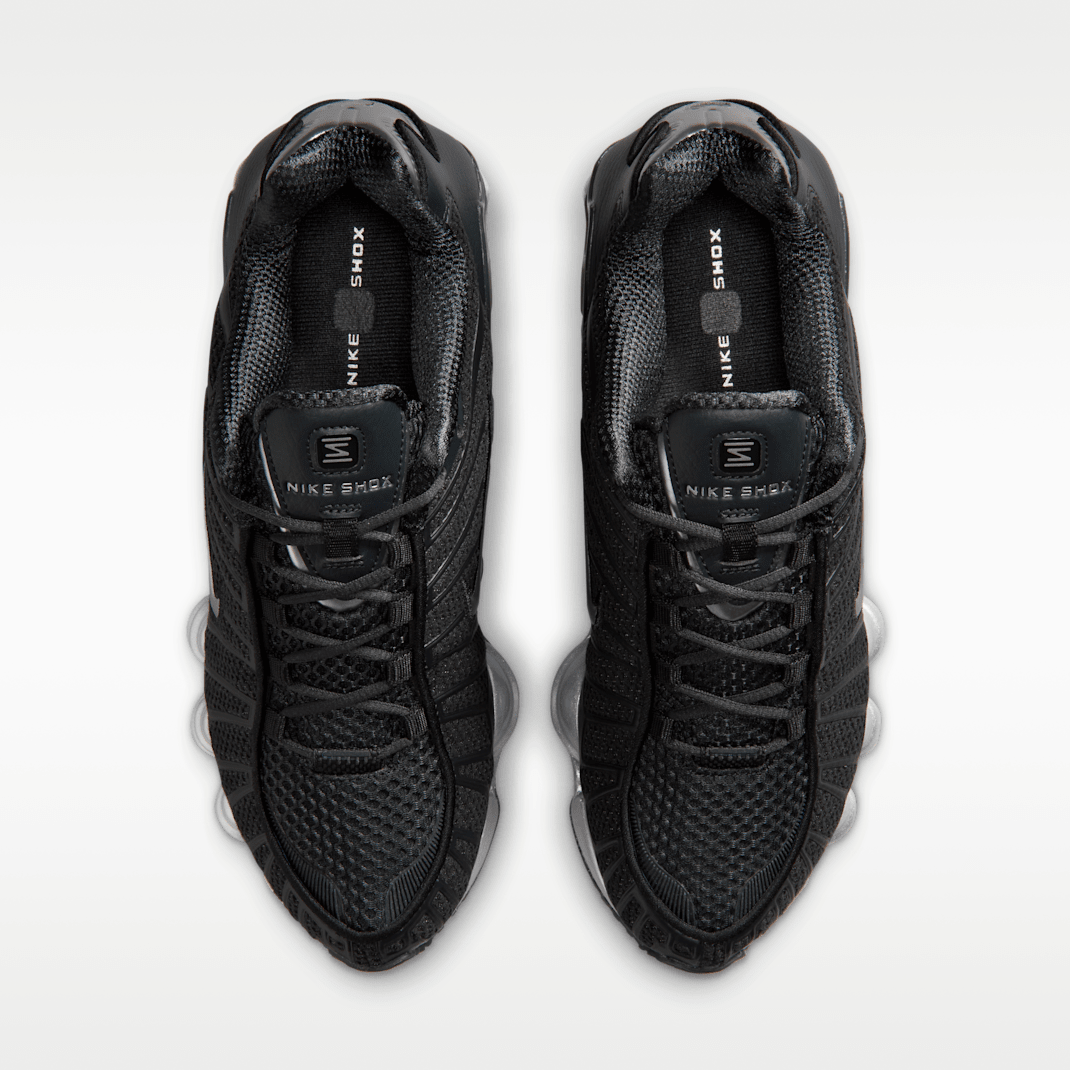 Off Noir/Black/Metallic Silver