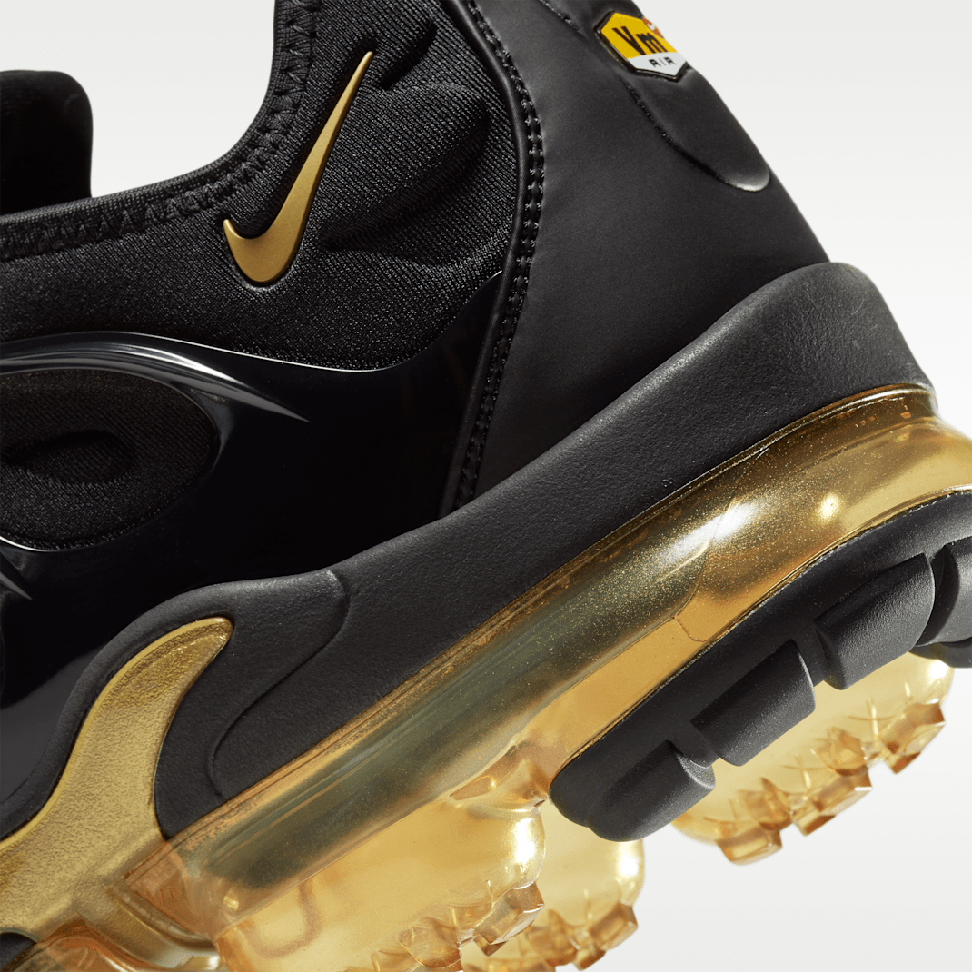 Black/Metallic Gold