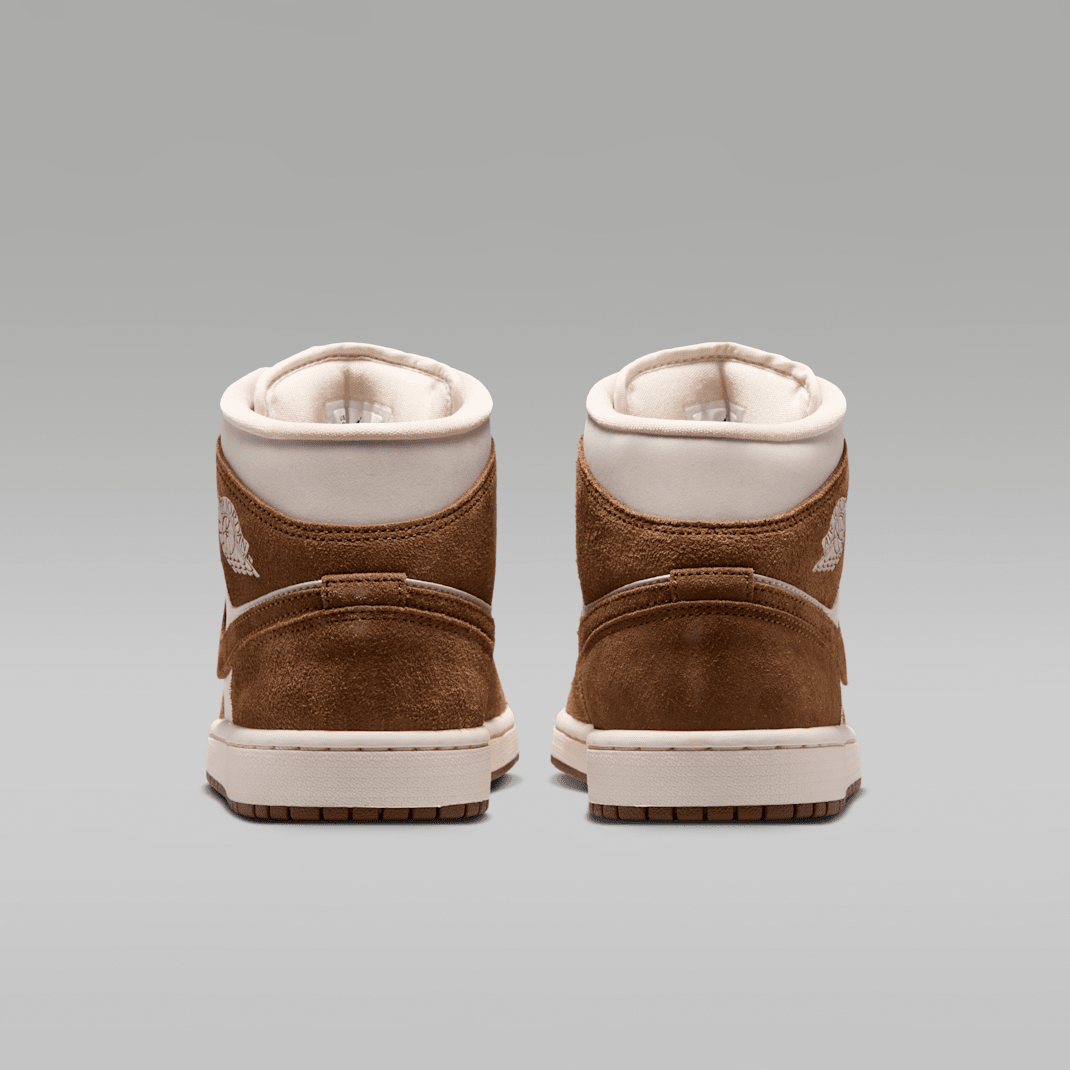 Light British Tan/Chalk