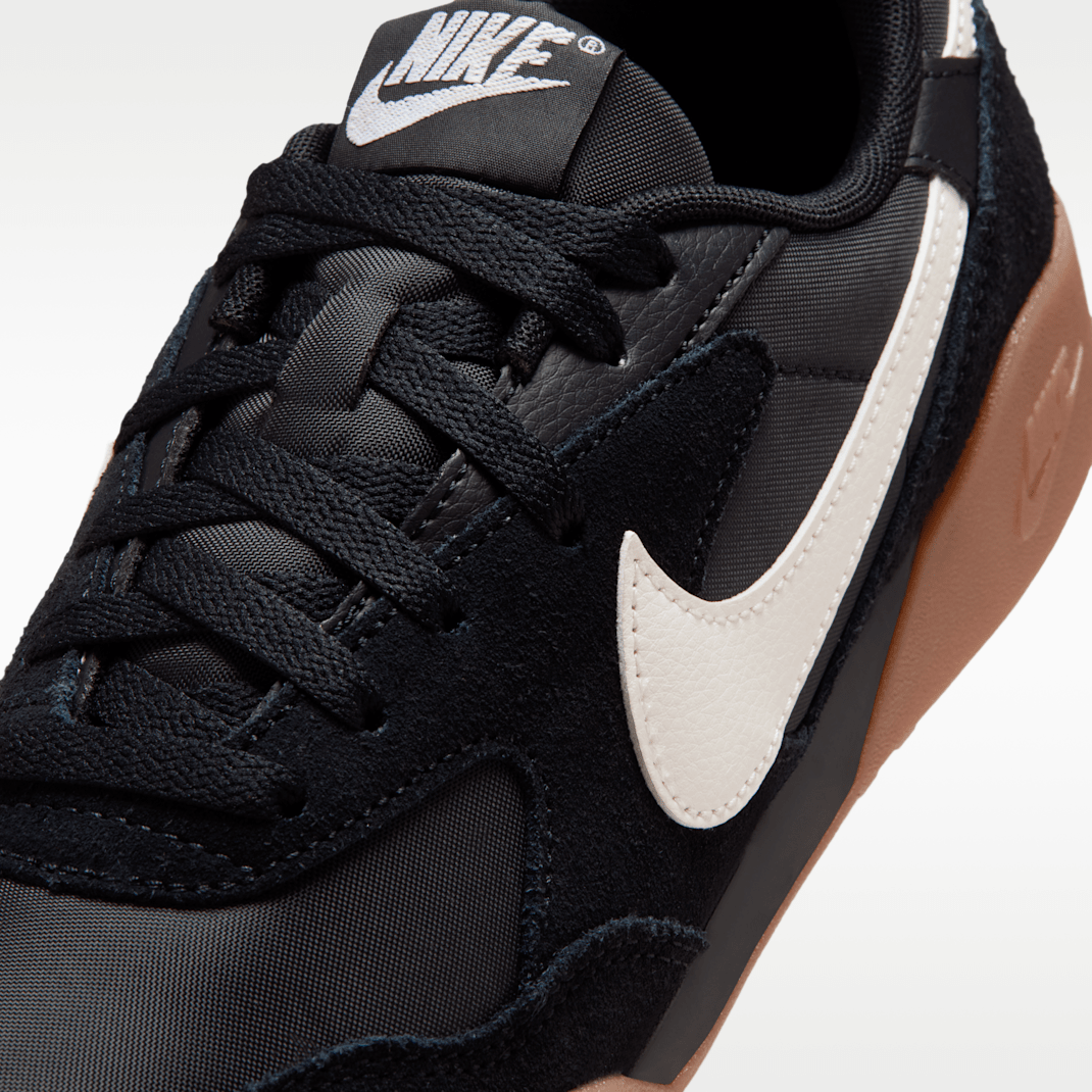 Black/Gum Medium Brown/Sail