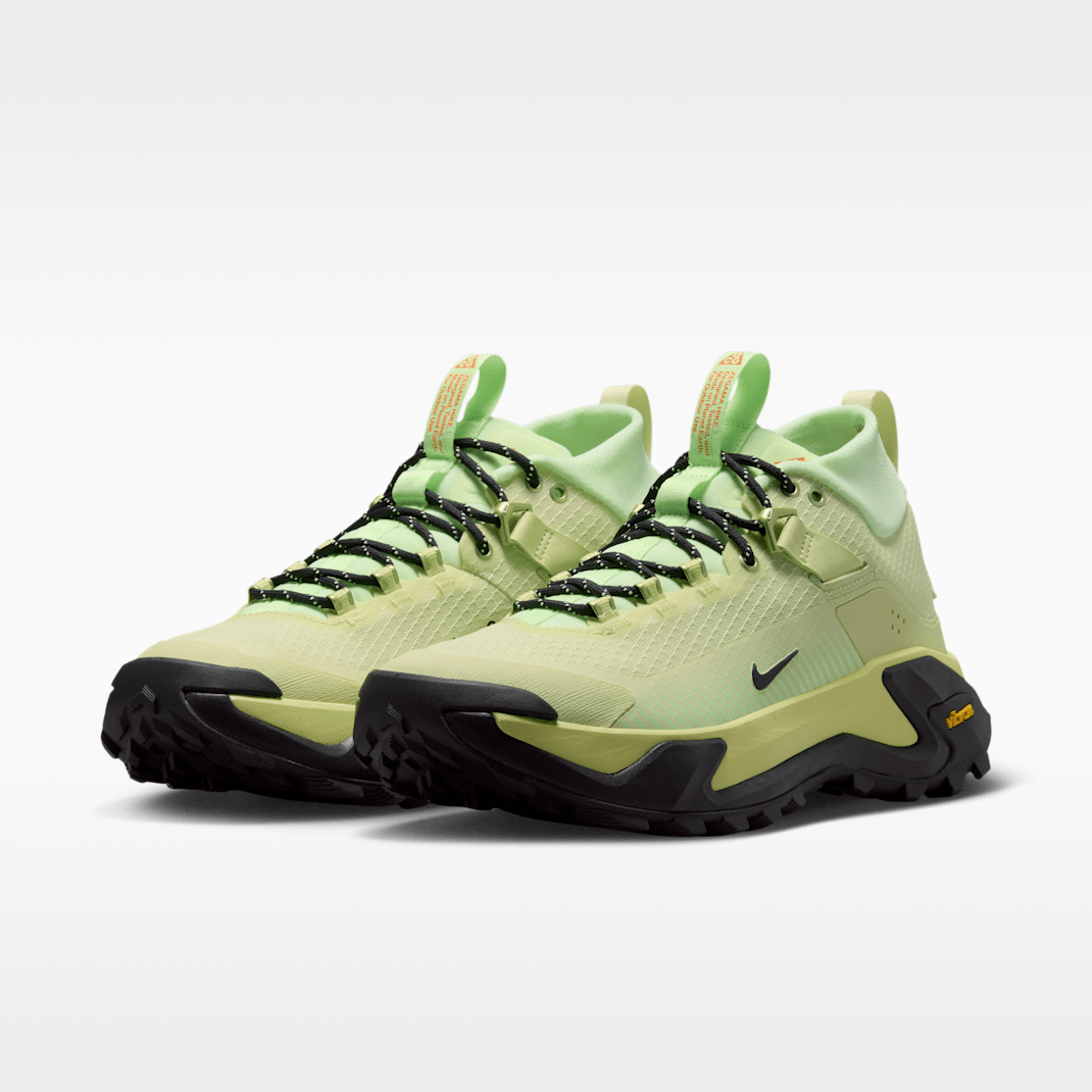 Life Lime/Barely Volt/Smoke Grey/Dark Smoke Grey