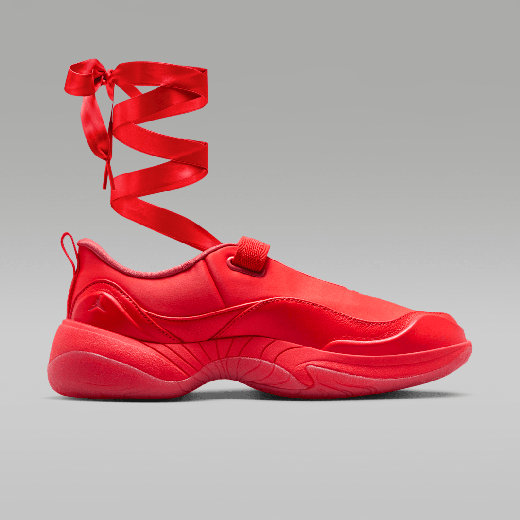 Chile Red/Deep Maroon/Pueblo Red