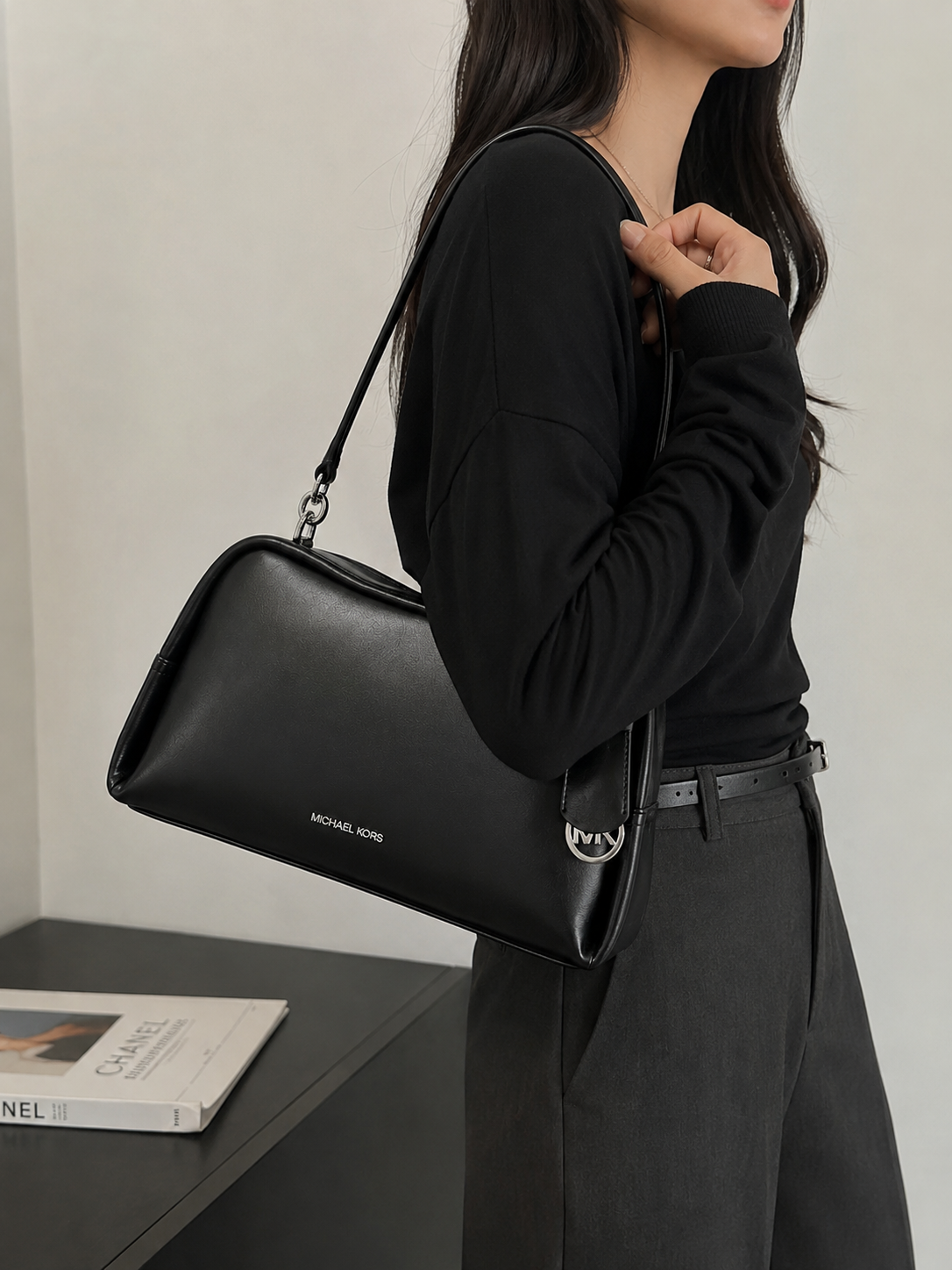 Michael Kors Cecily Medium Shoulder Bag