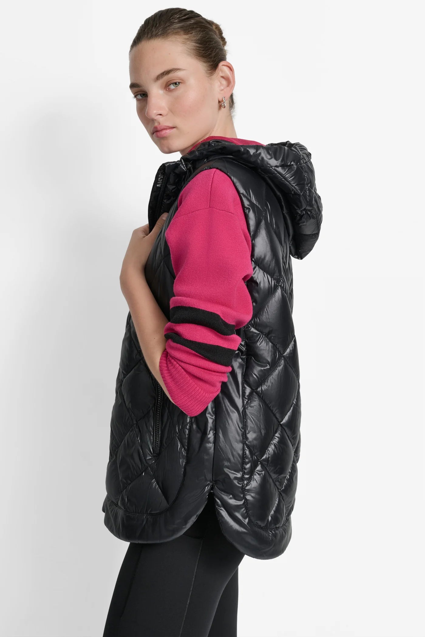 metallic_black/wild_berry_mesh