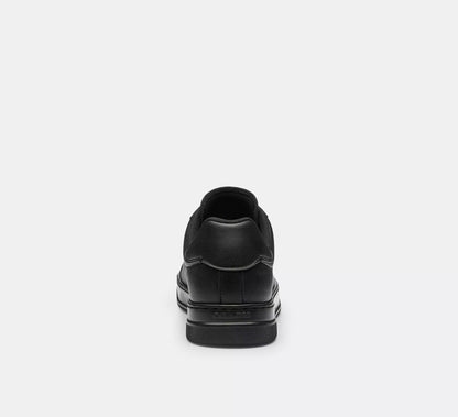 Black/Black