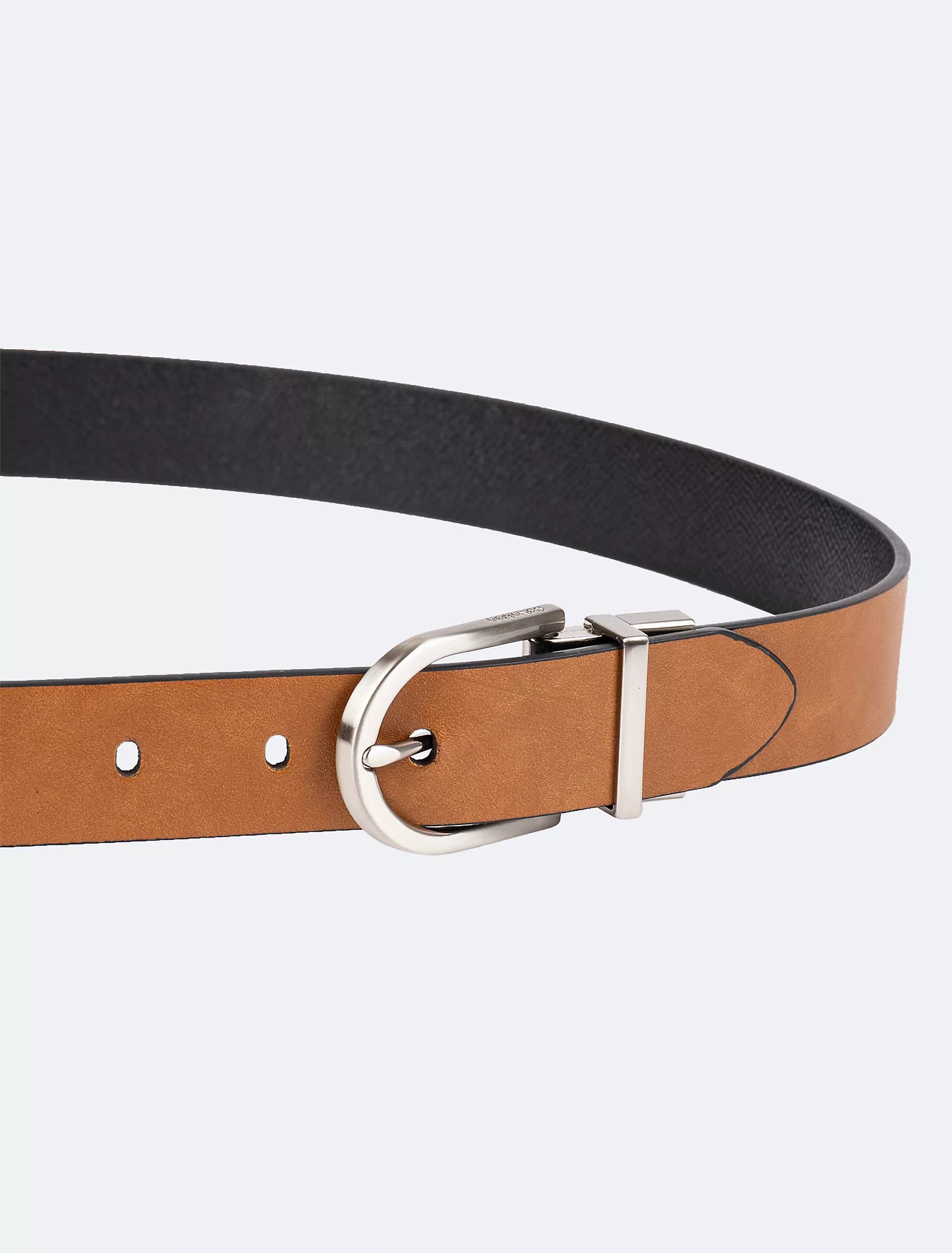 Saddle/Black