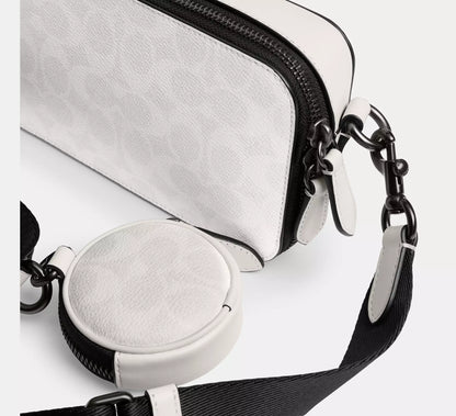 White/Black Signature