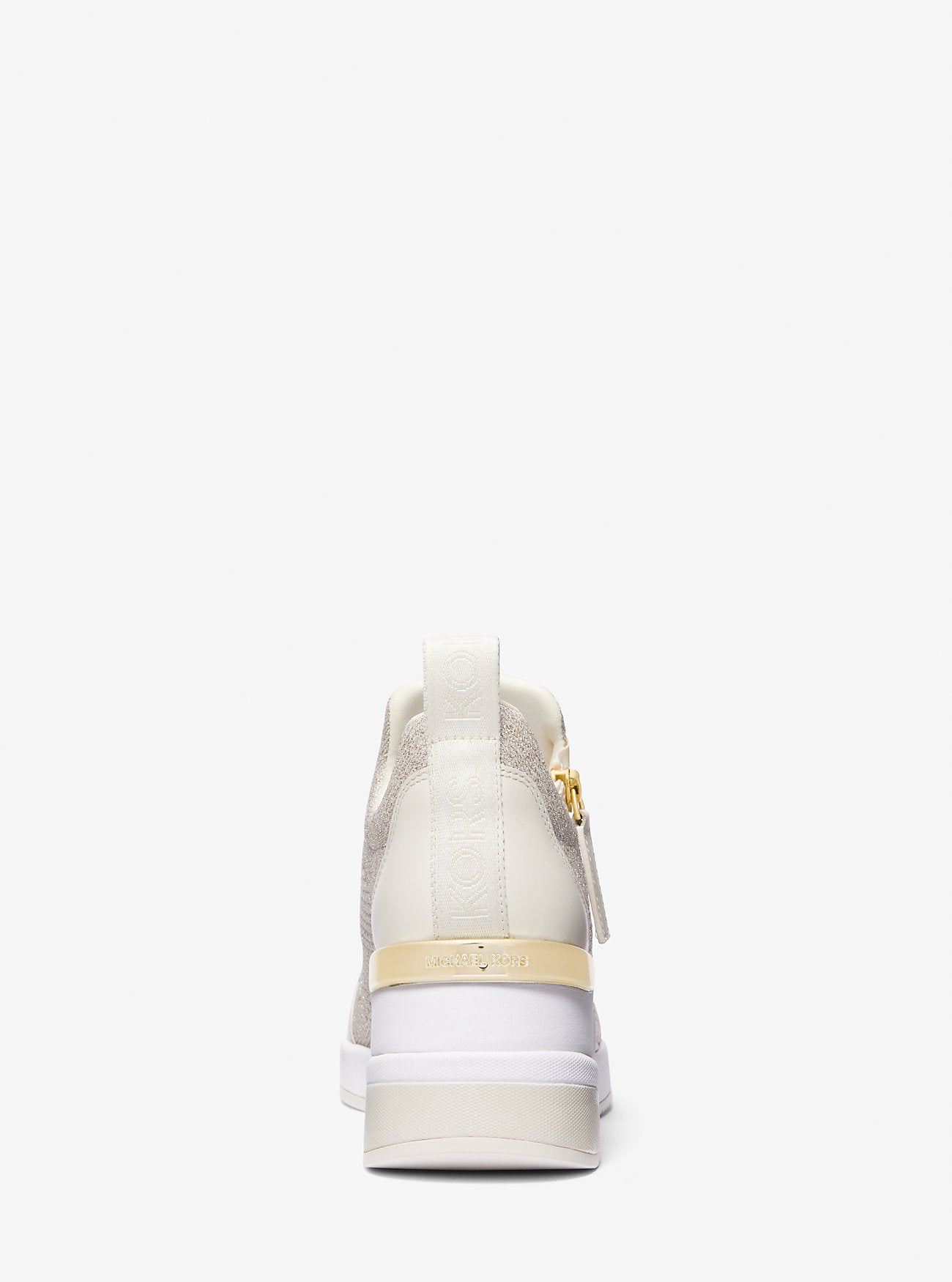 CHAMPAGNE