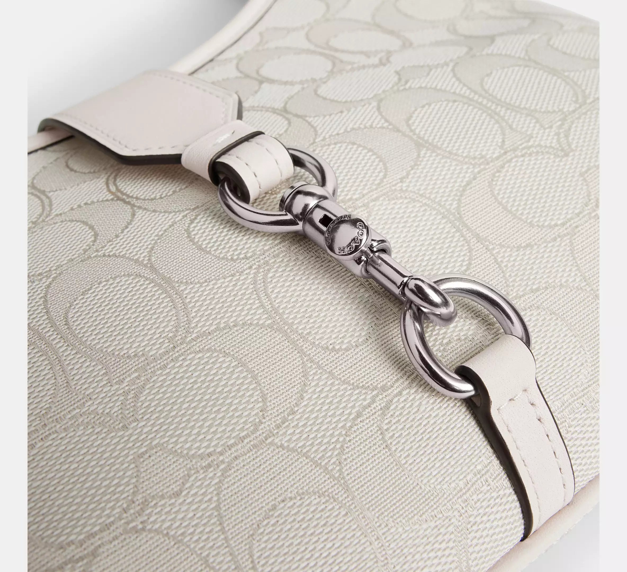 Silver/Cloud Chalk