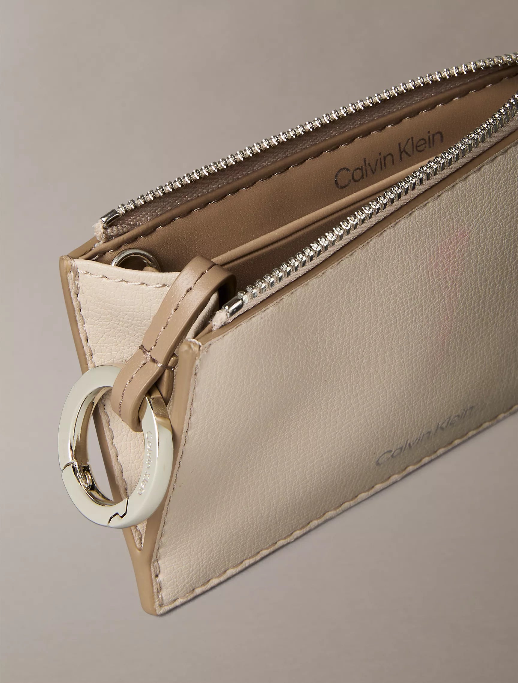 Chateau/Desert Taupe
