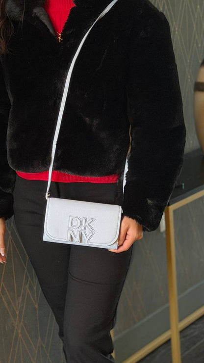 Nicole Wallet On A String